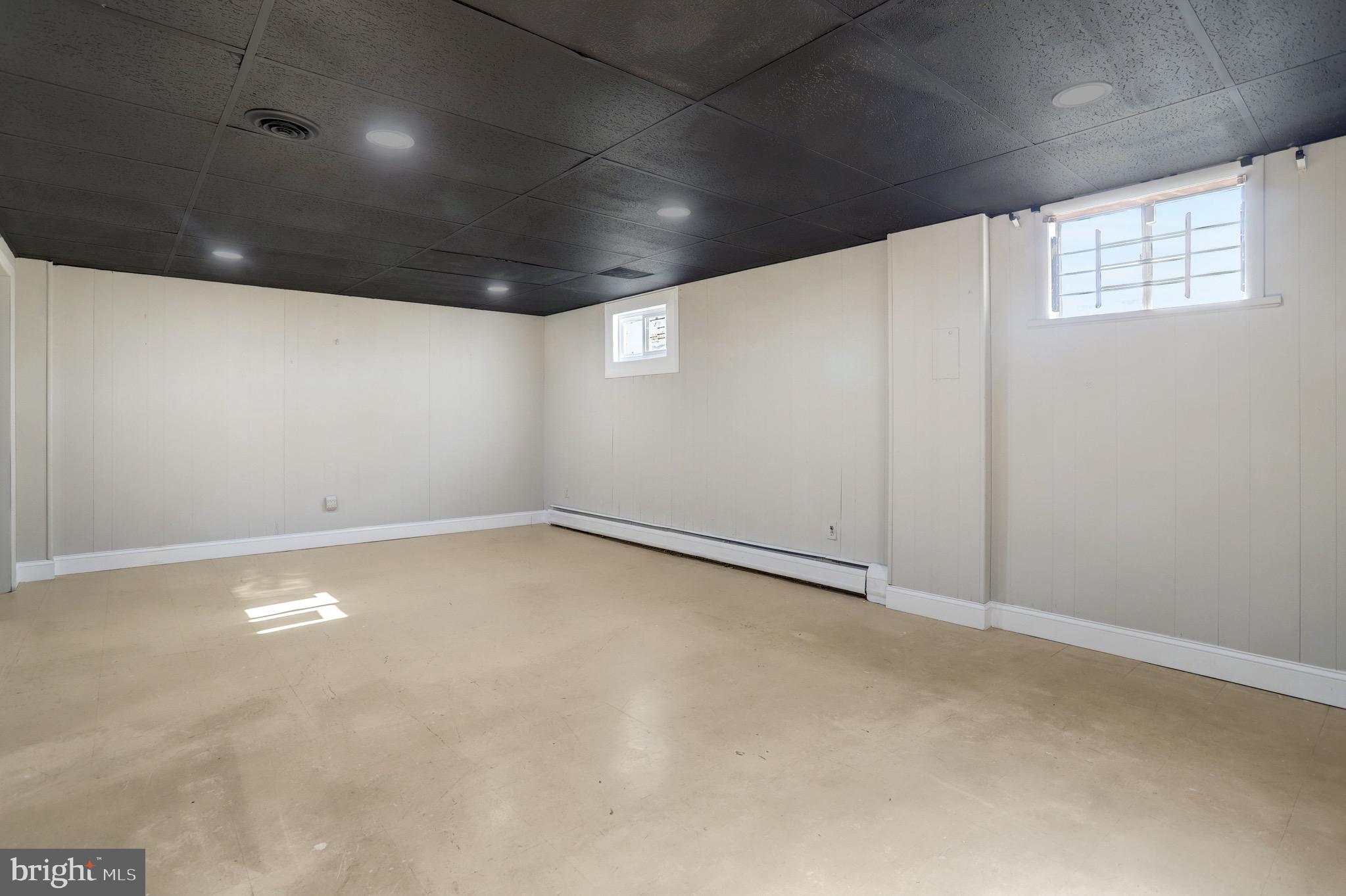 LIVINGSTON PARK - Residential