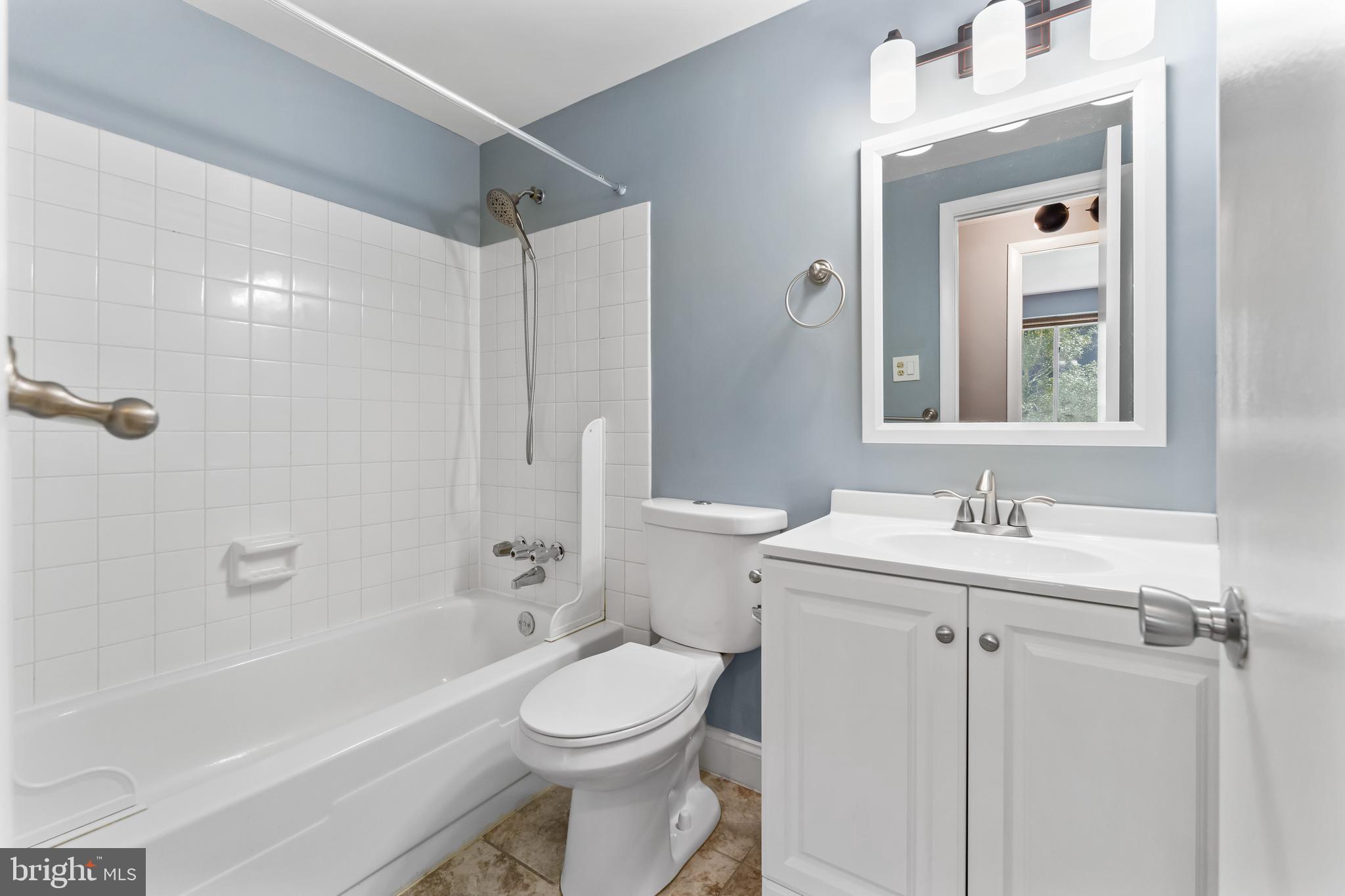 POINTER RIDGE - Residential Lease