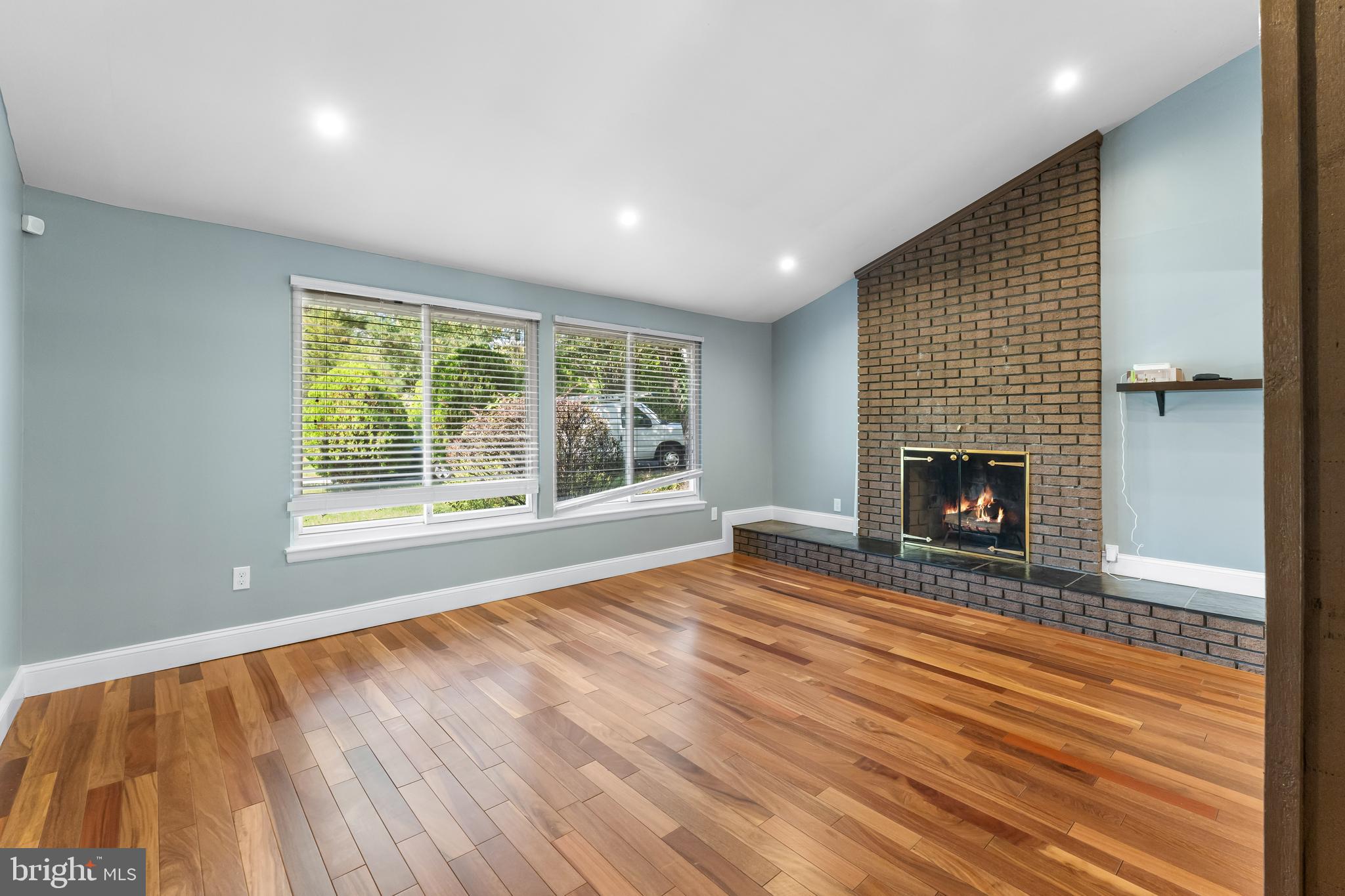 POINTER RIDGE - Residential Lease