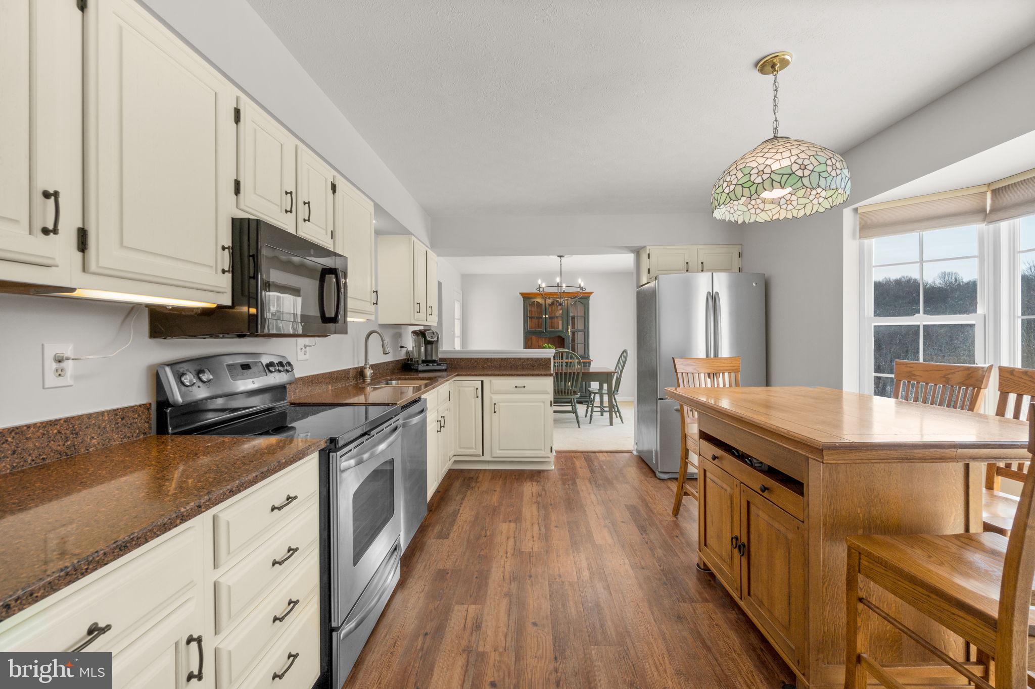 CABIN BRANCH - Residential