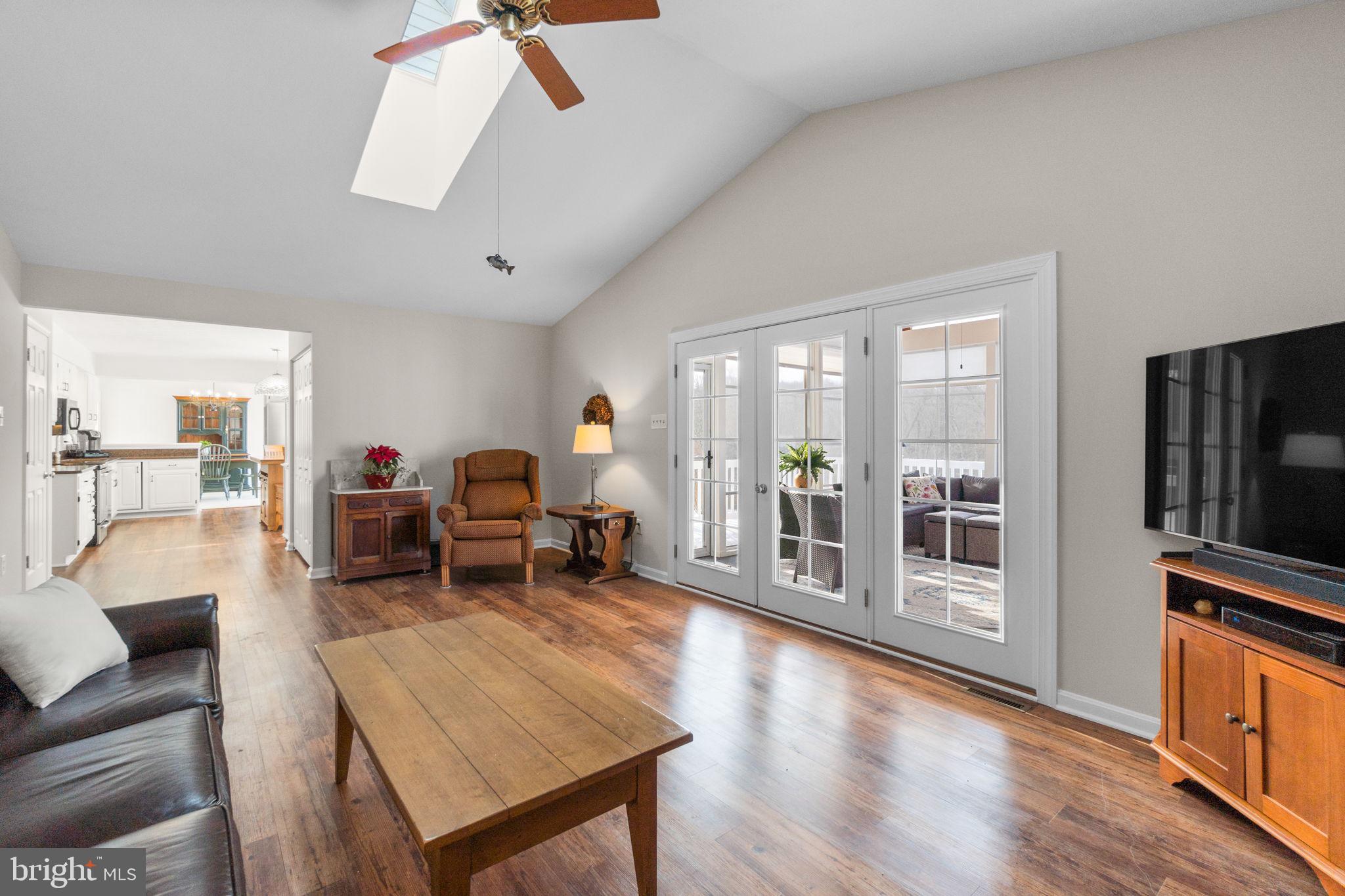 CABIN BRANCH - Residential