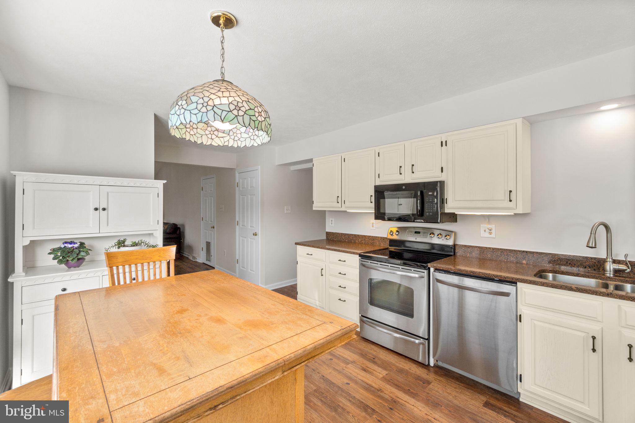 CABIN BRANCH - Residential