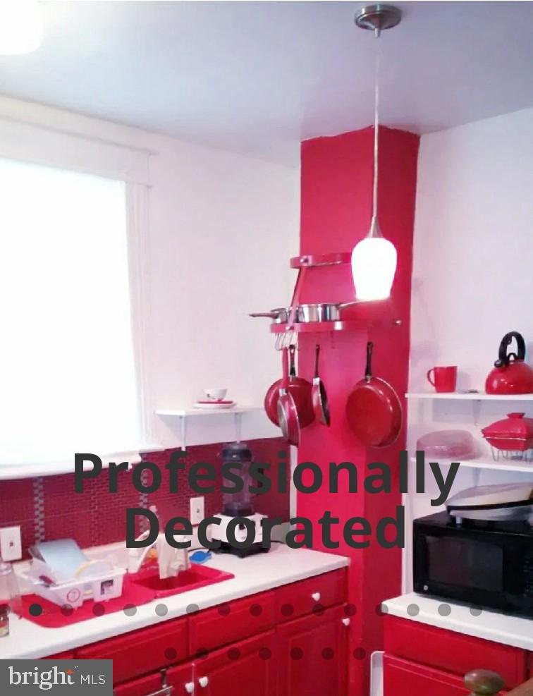 MONTEBELLO - Residential