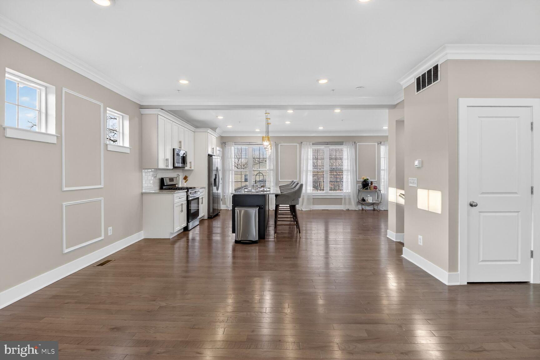 ROSEDALE TERRACE - Residential