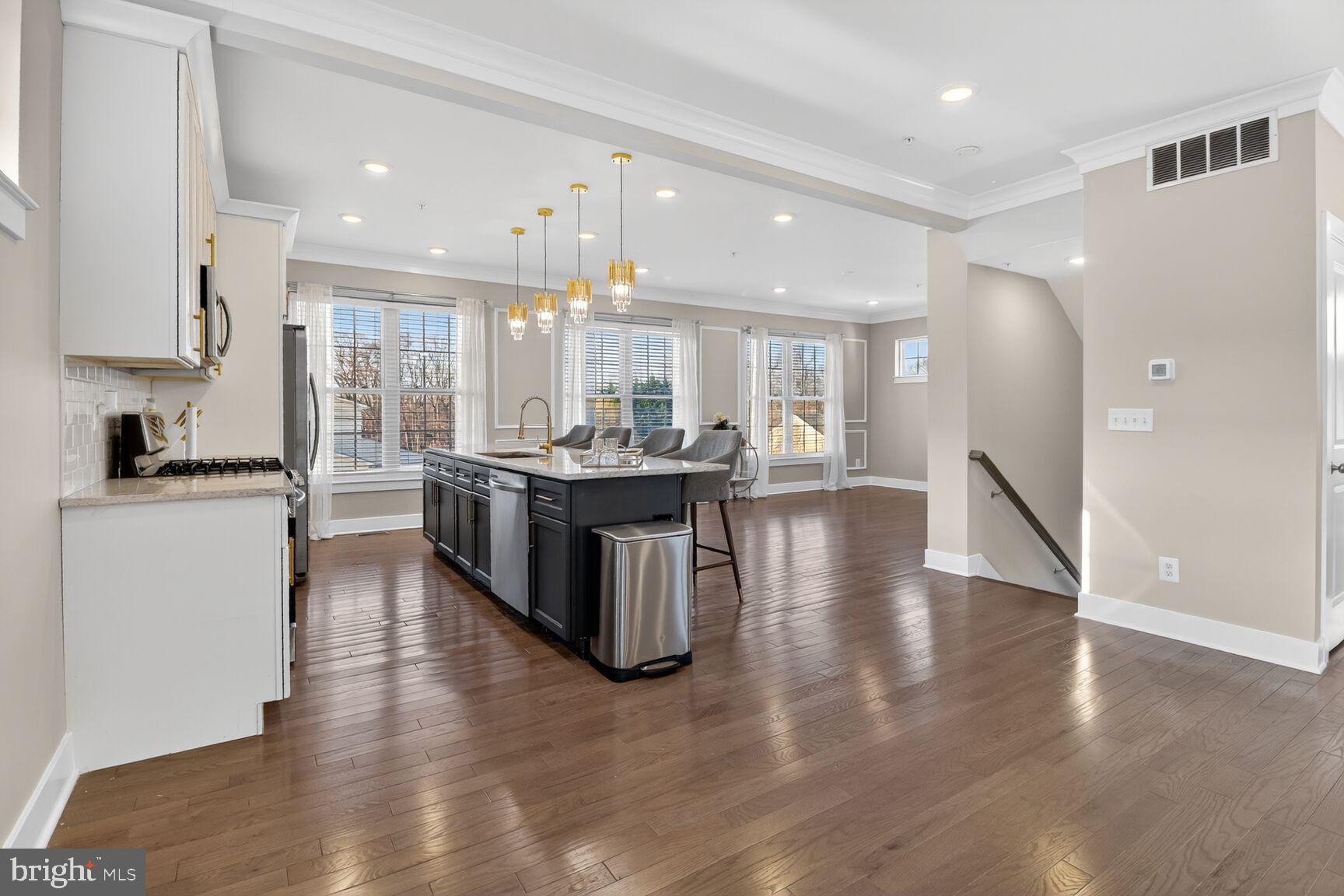 ROSEDALE TERRACE - Residential