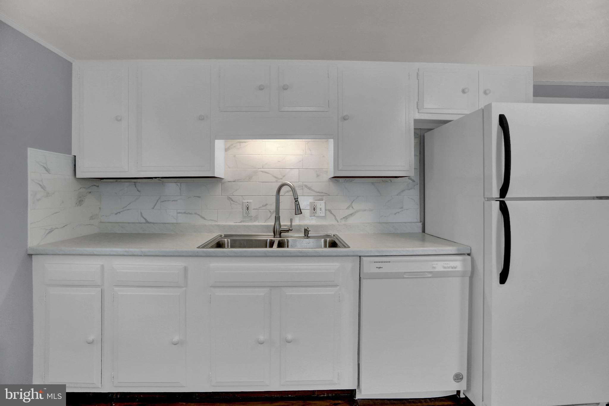 HANOVER - Residential Lease