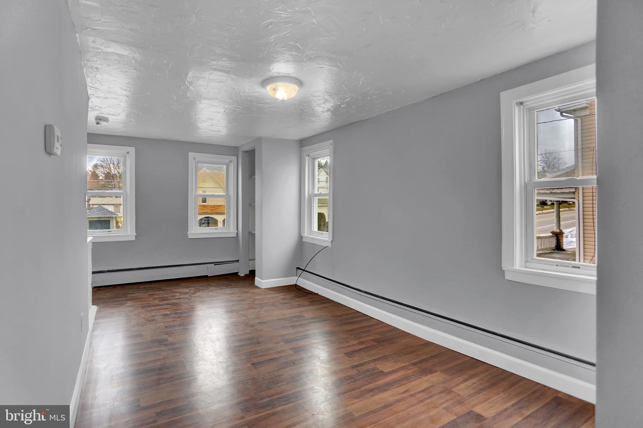 HANOVER - Residential Lease