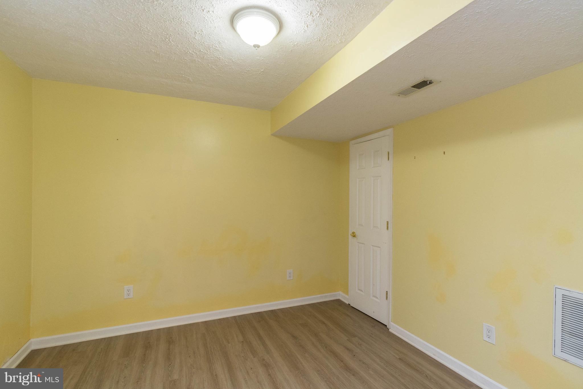 WIDEWATER VILLAGE - Residential Lease