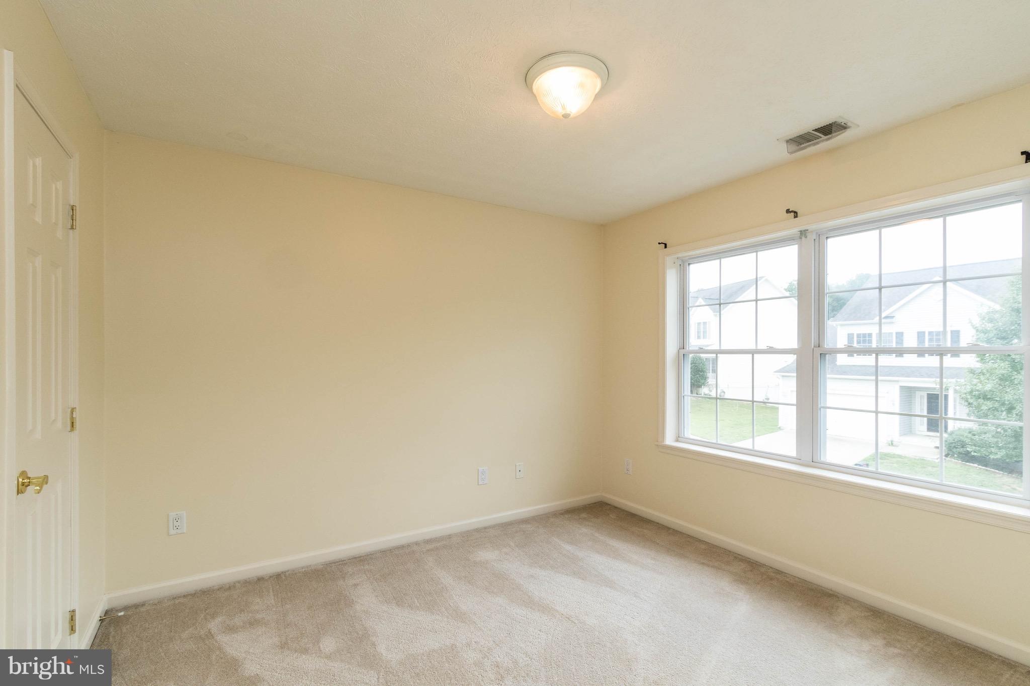 WIDEWATER VILLAGE - Residential Lease