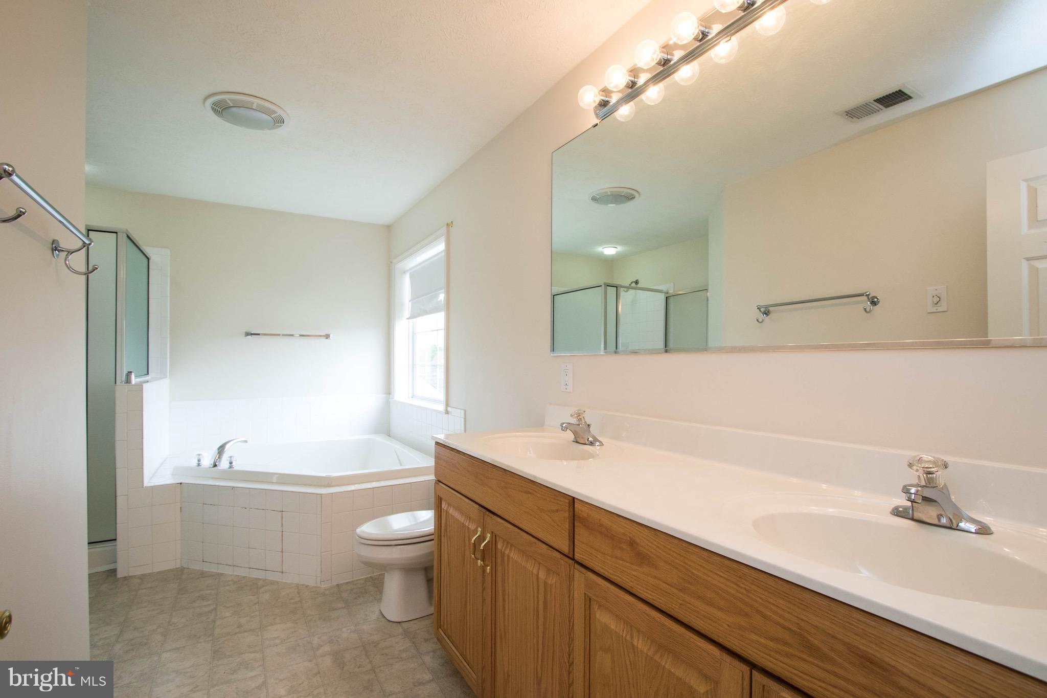 WIDEWATER VILLAGE - Residential Lease