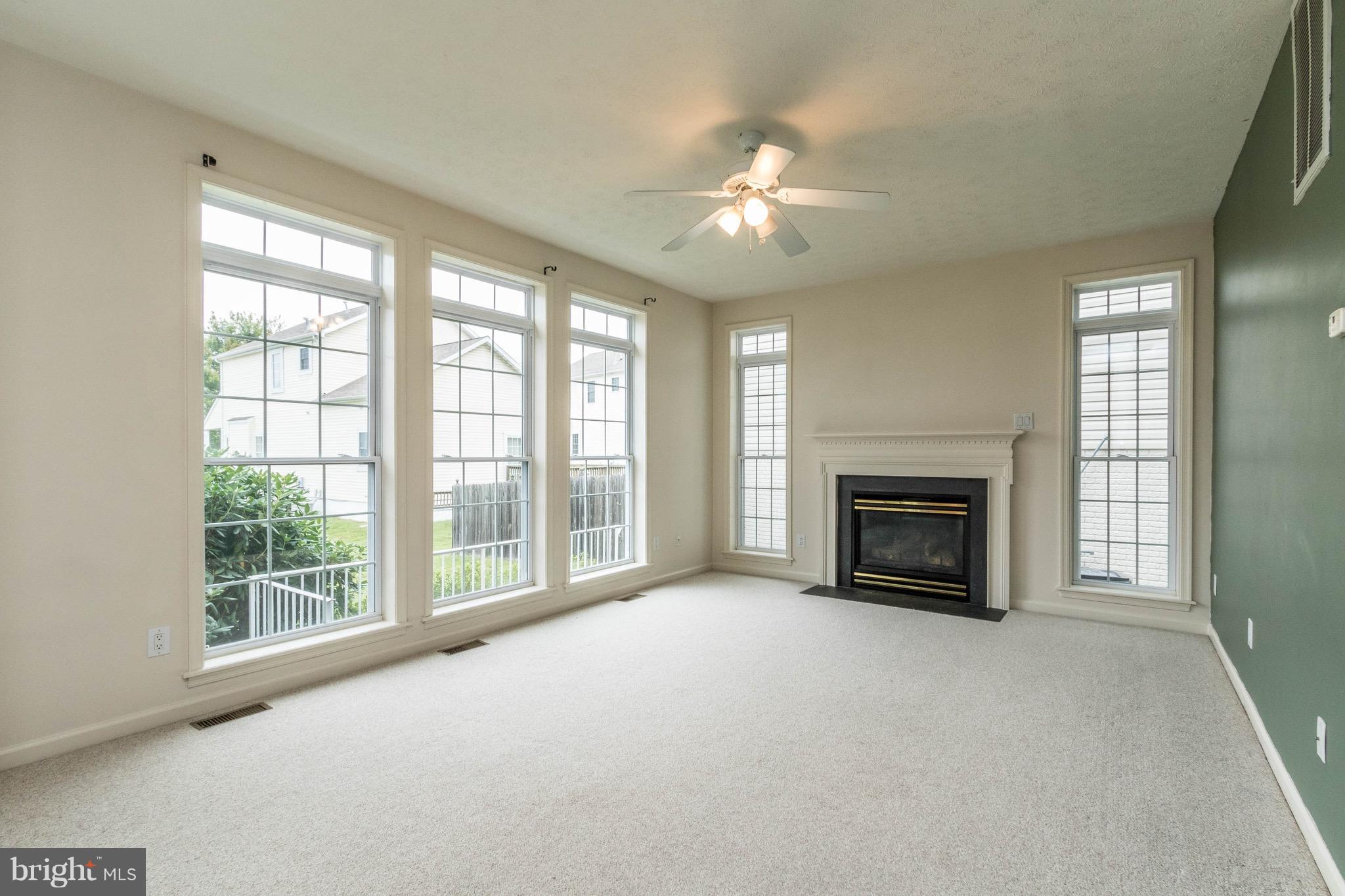 WIDEWATER VILLAGE - Residential Lease