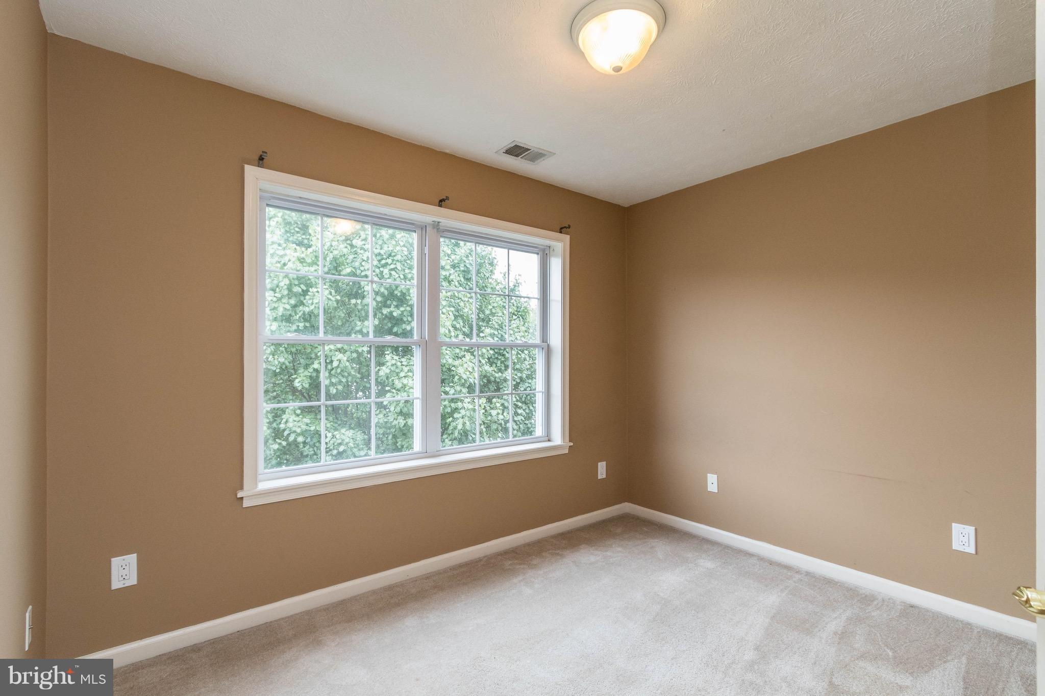 WIDEWATER VILLAGE - Residential Lease