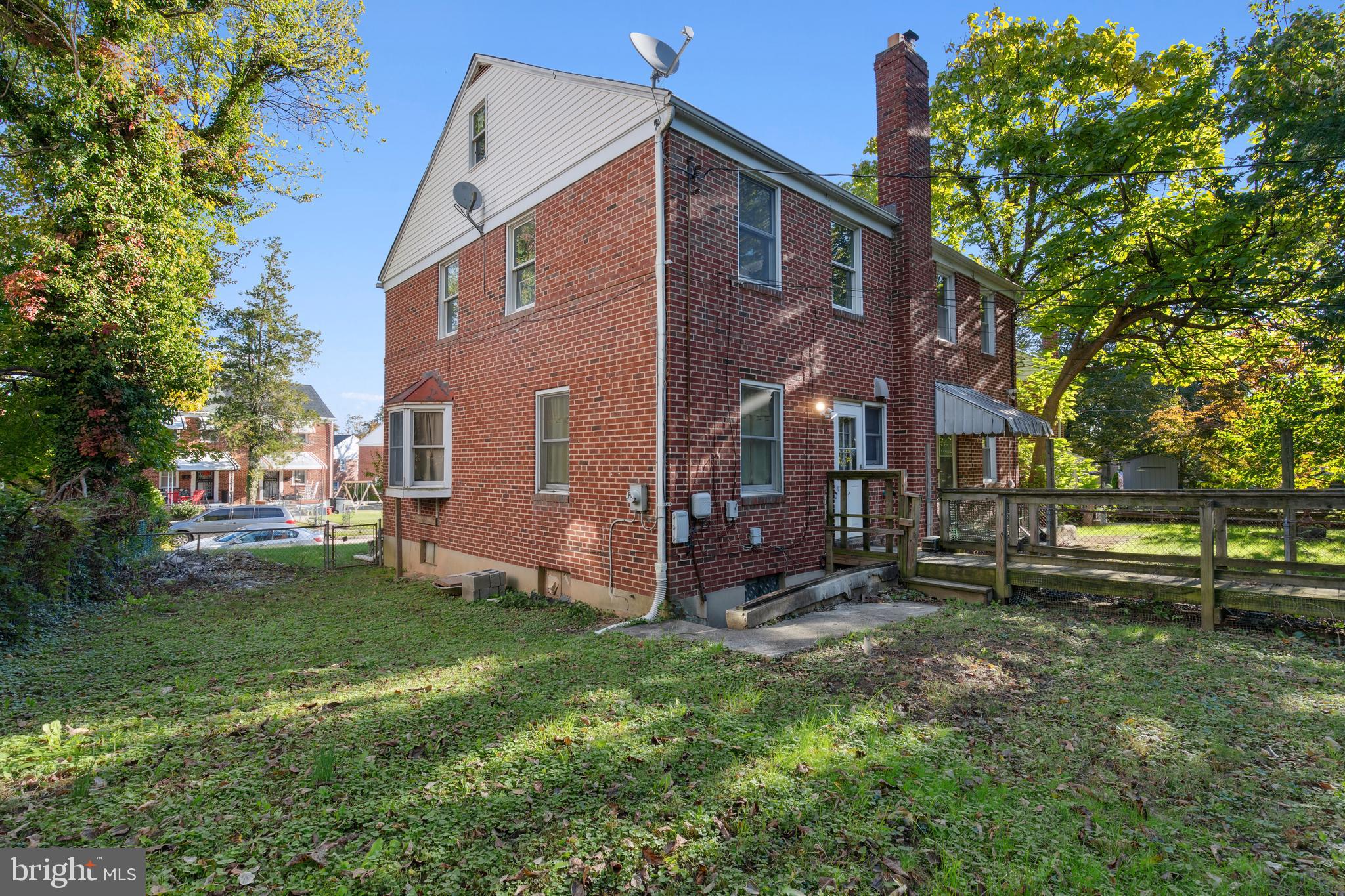 RADNOR WINSTON - Residential