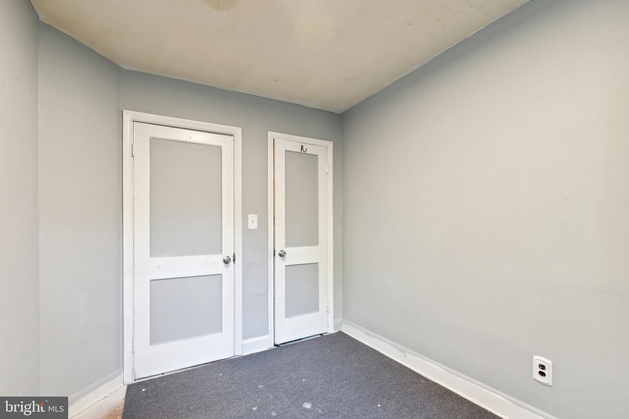 RADNOR WINSTON - Residential