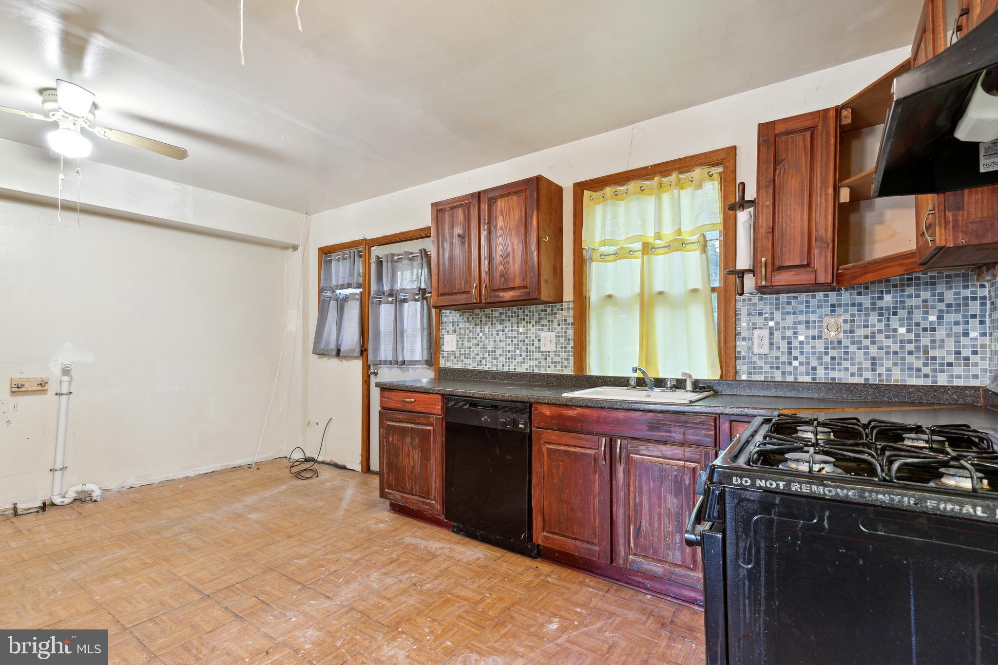 RADNOR WINSTON - Residential