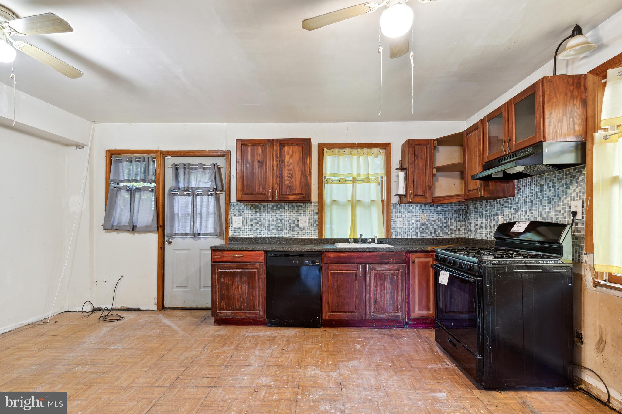 RADNOR WINSTON - Residential