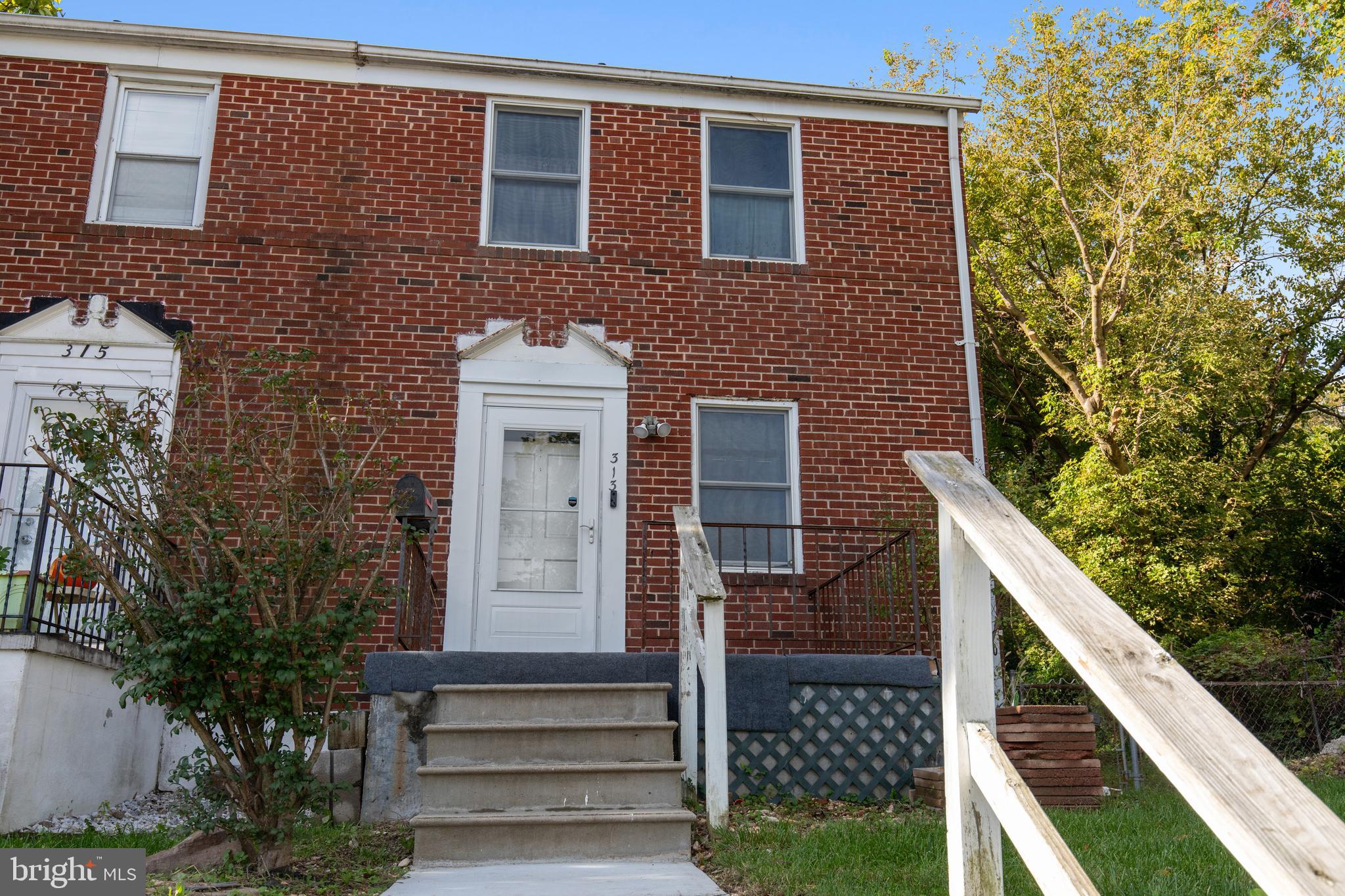 RADNOR WINSTON - Residential