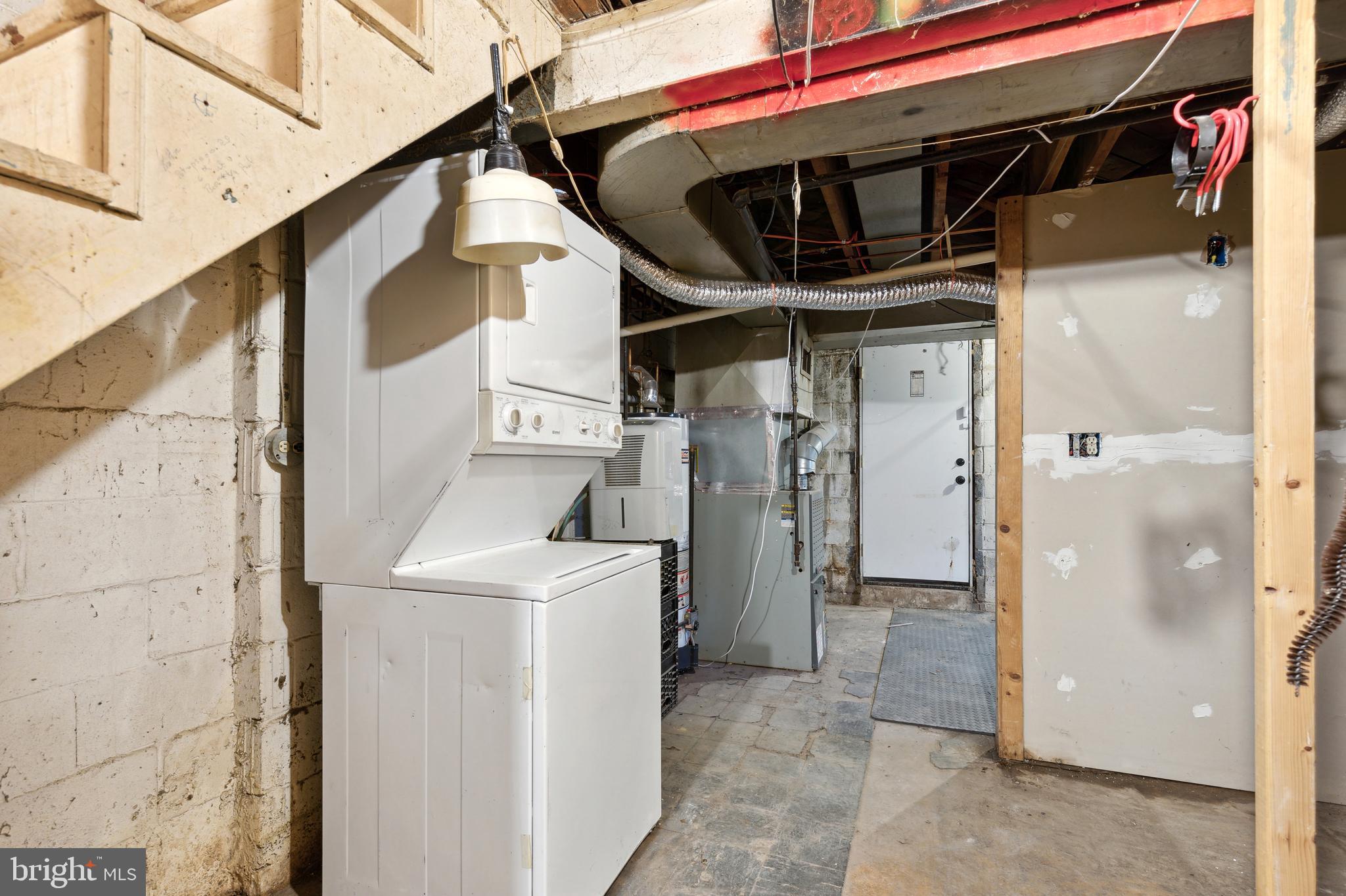 RADNOR WINSTON - Residential