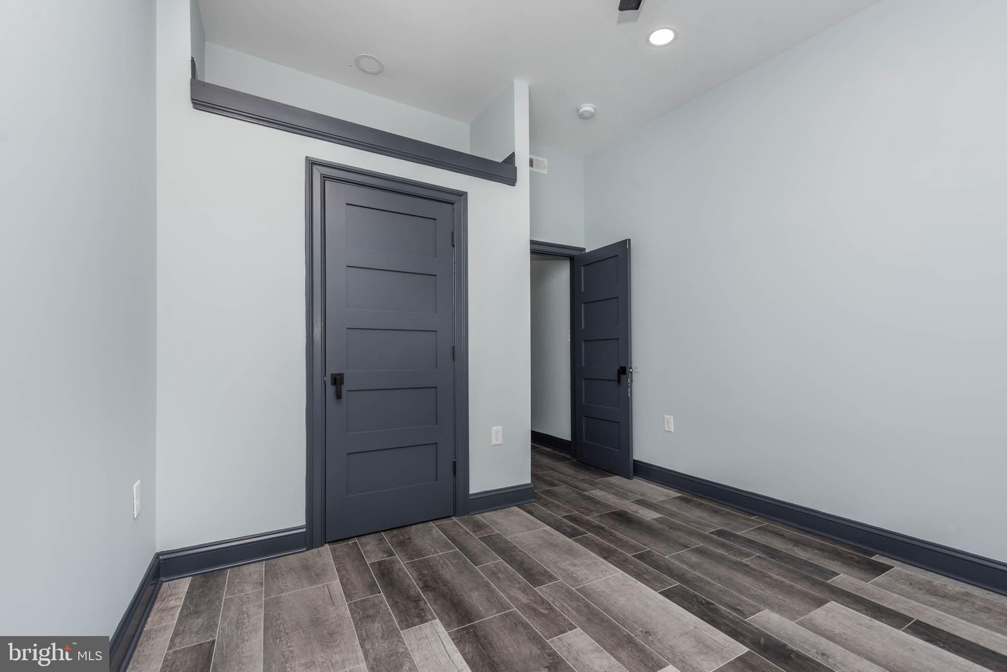 RESERVOIR HILL - Residential