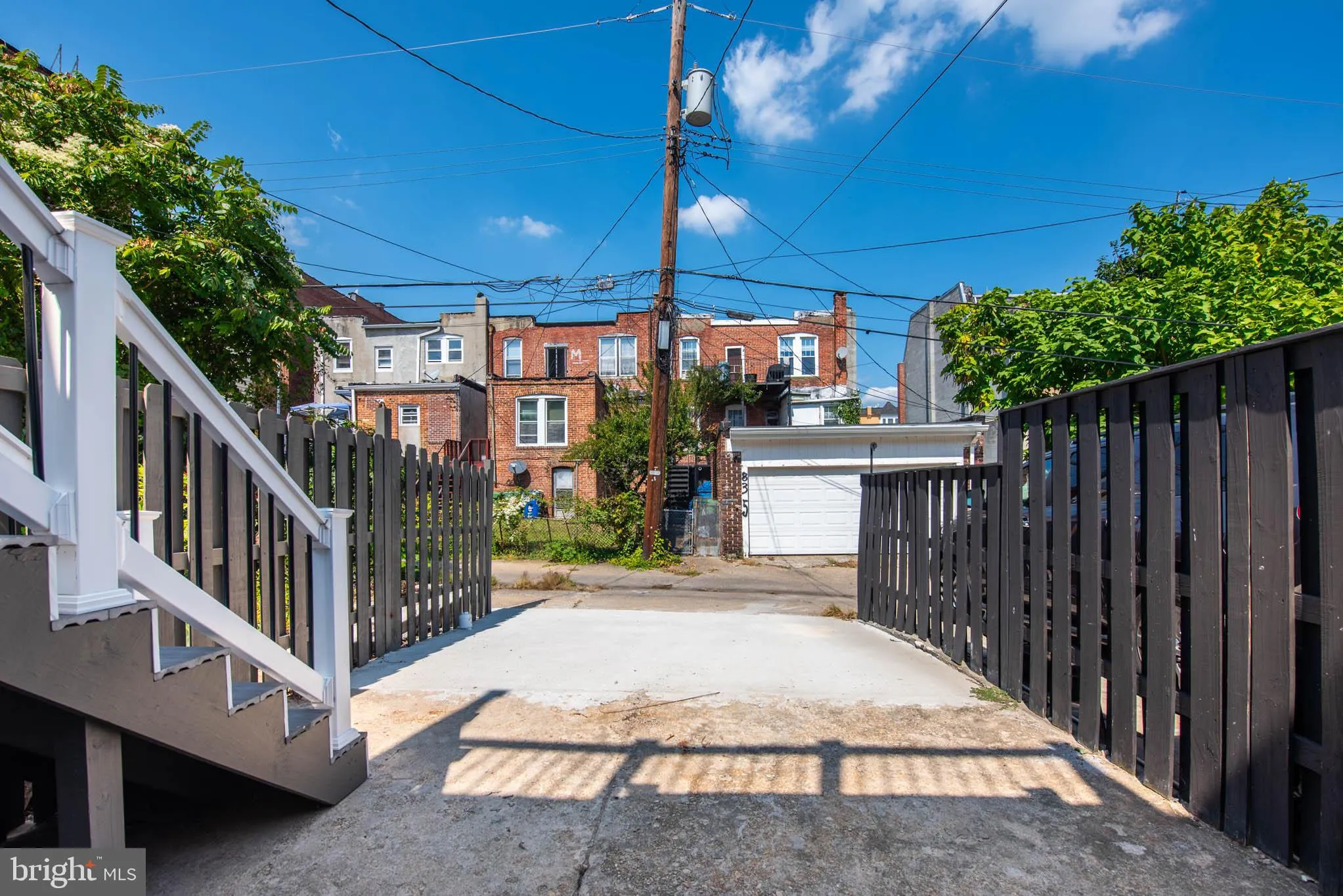 Baltimore, Maryland 21217, United States, 5 Bedrooms Bedrooms, ,6 BathroomsBathrooms,Residential,Pending,77576
