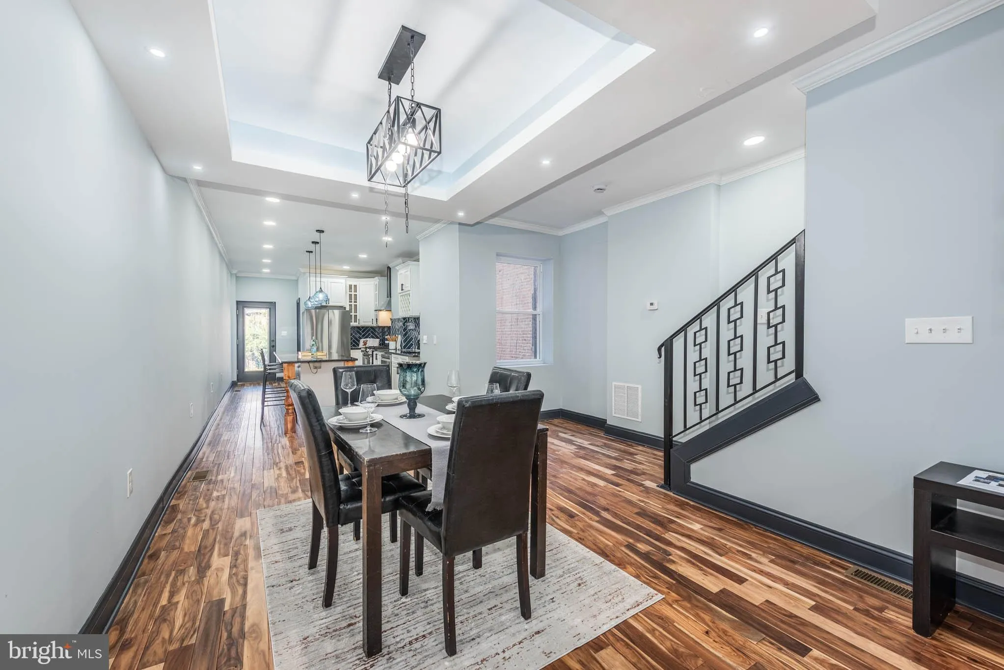 Baltimore, Maryland 21217, United States, 5 Bedrooms Bedrooms, ,6 BathroomsBathrooms,Residential,Pending,77576