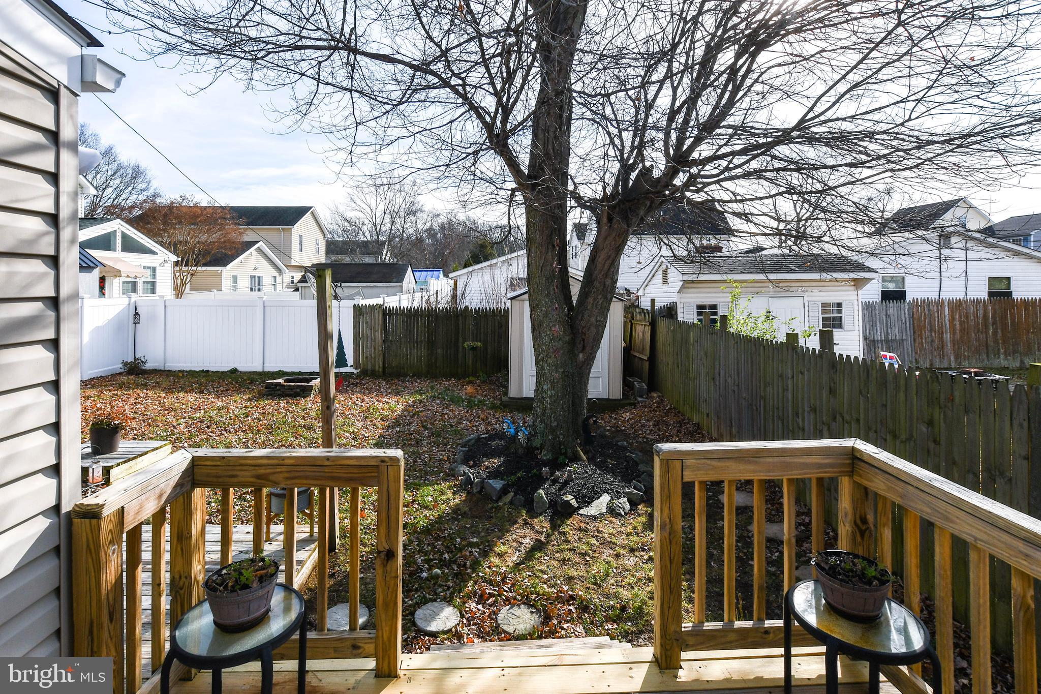 SELBY ON THE BAY - Residential