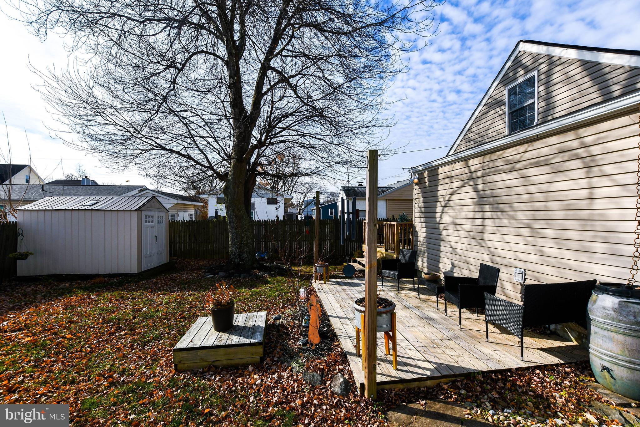 SELBY ON THE BAY - Residential