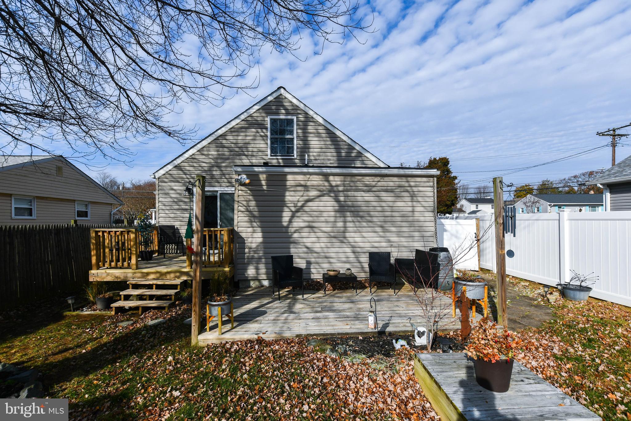 SELBY ON THE BAY - Residential