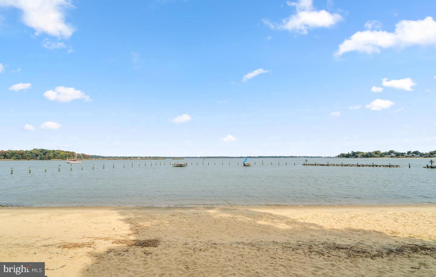 SELBY ON THE BAY - Residential