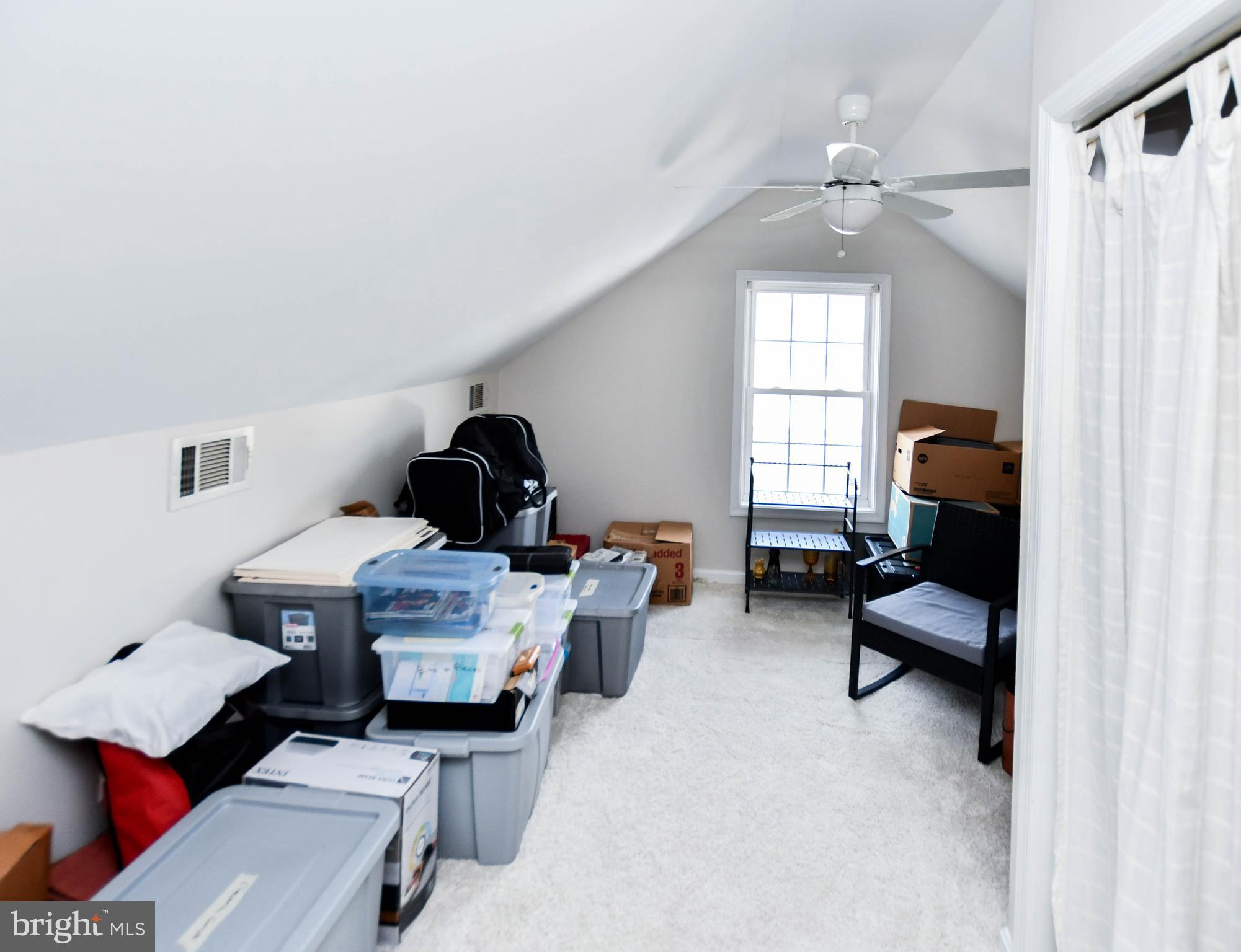 SELBY ON THE BAY - Residential