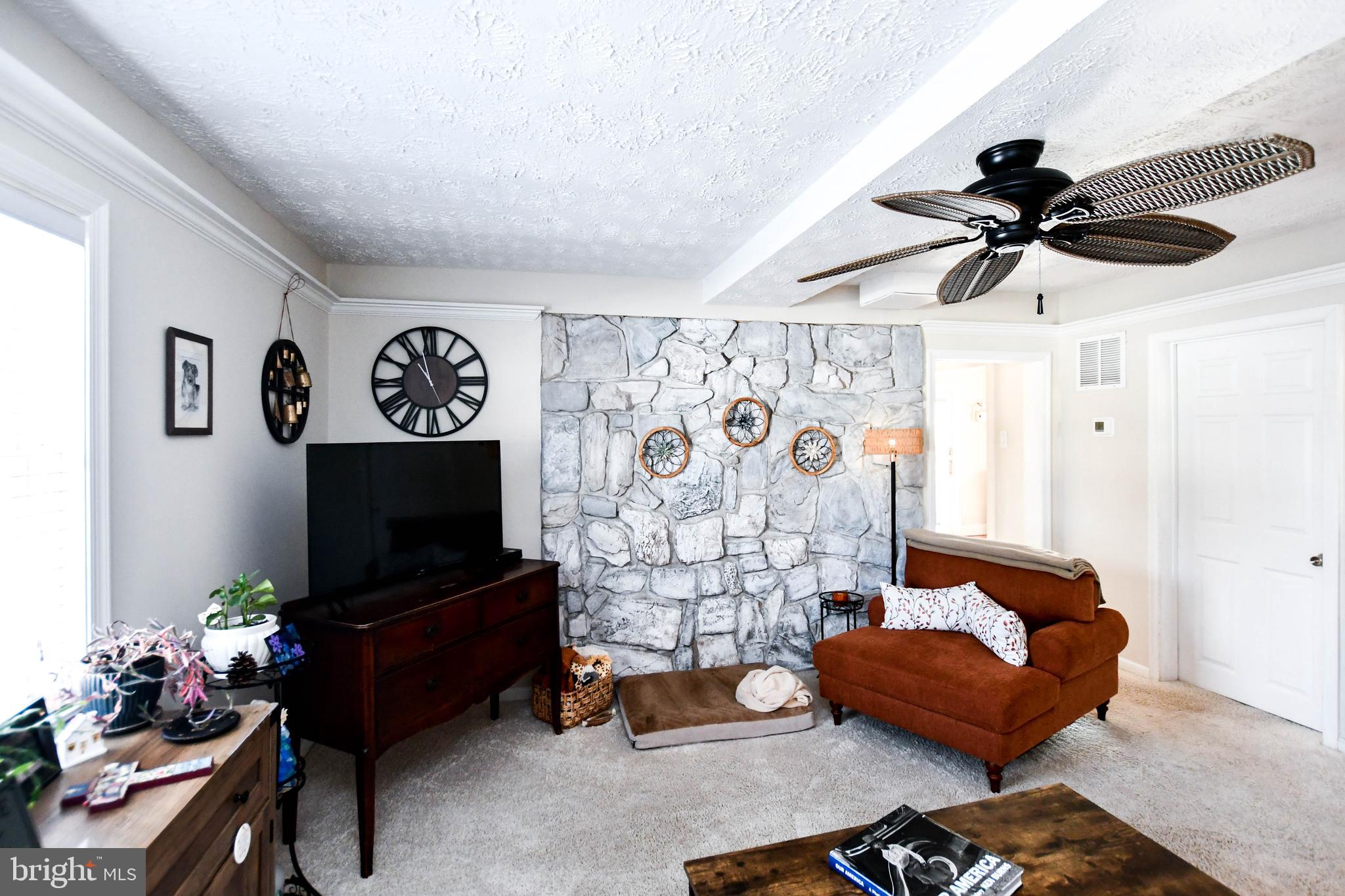 SELBY ON THE BAY - Residential