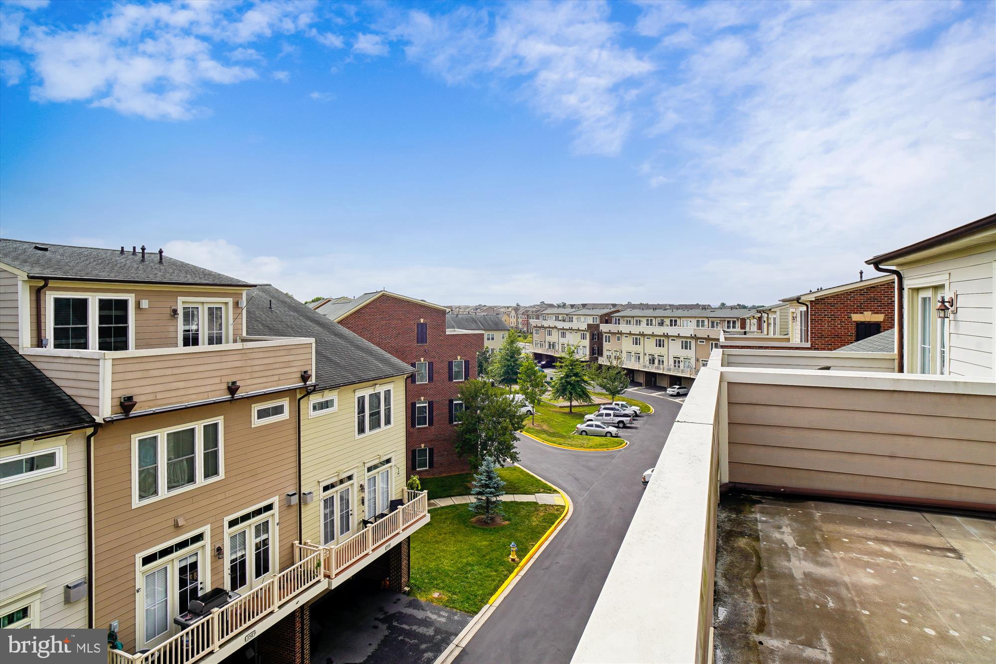 VILLAGES OF URBANA - Residential