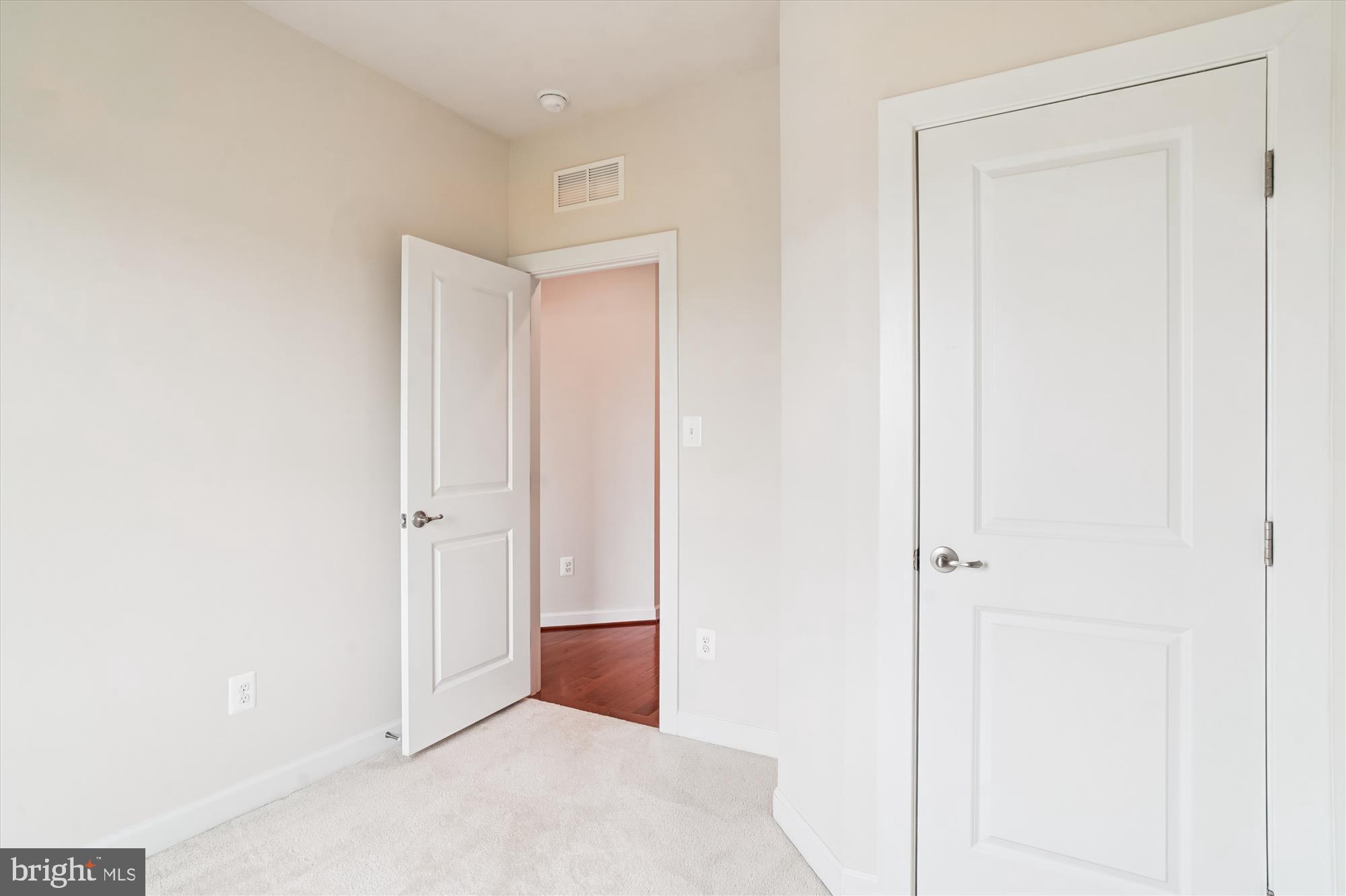 VILLAGES OF URBANA - Residential