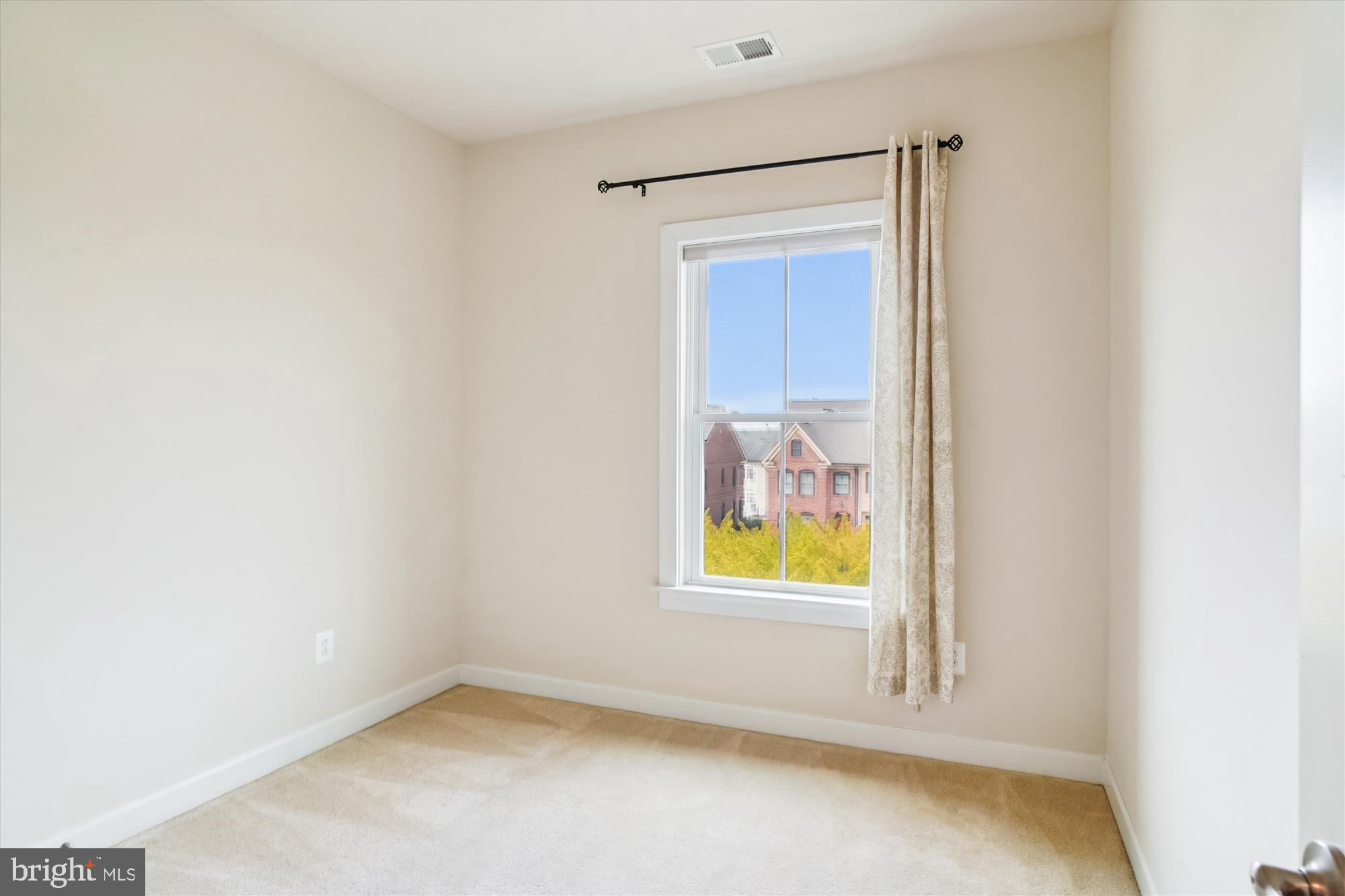 VILLAGES OF URBANA - Residential