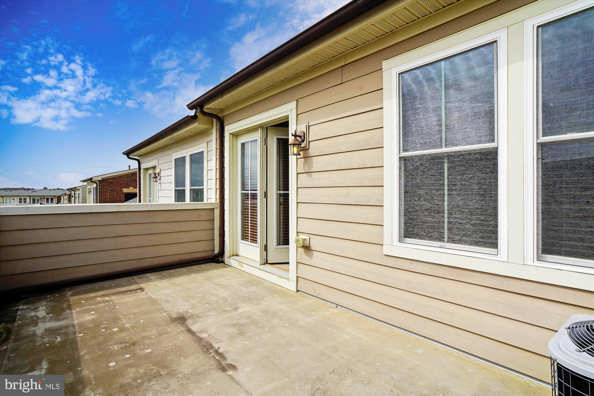 VILLAGES OF URBANA - Residential