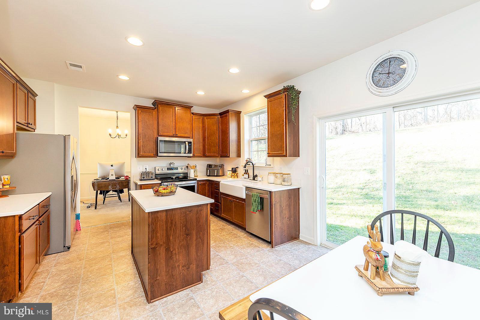 SHERIDAN - Residential