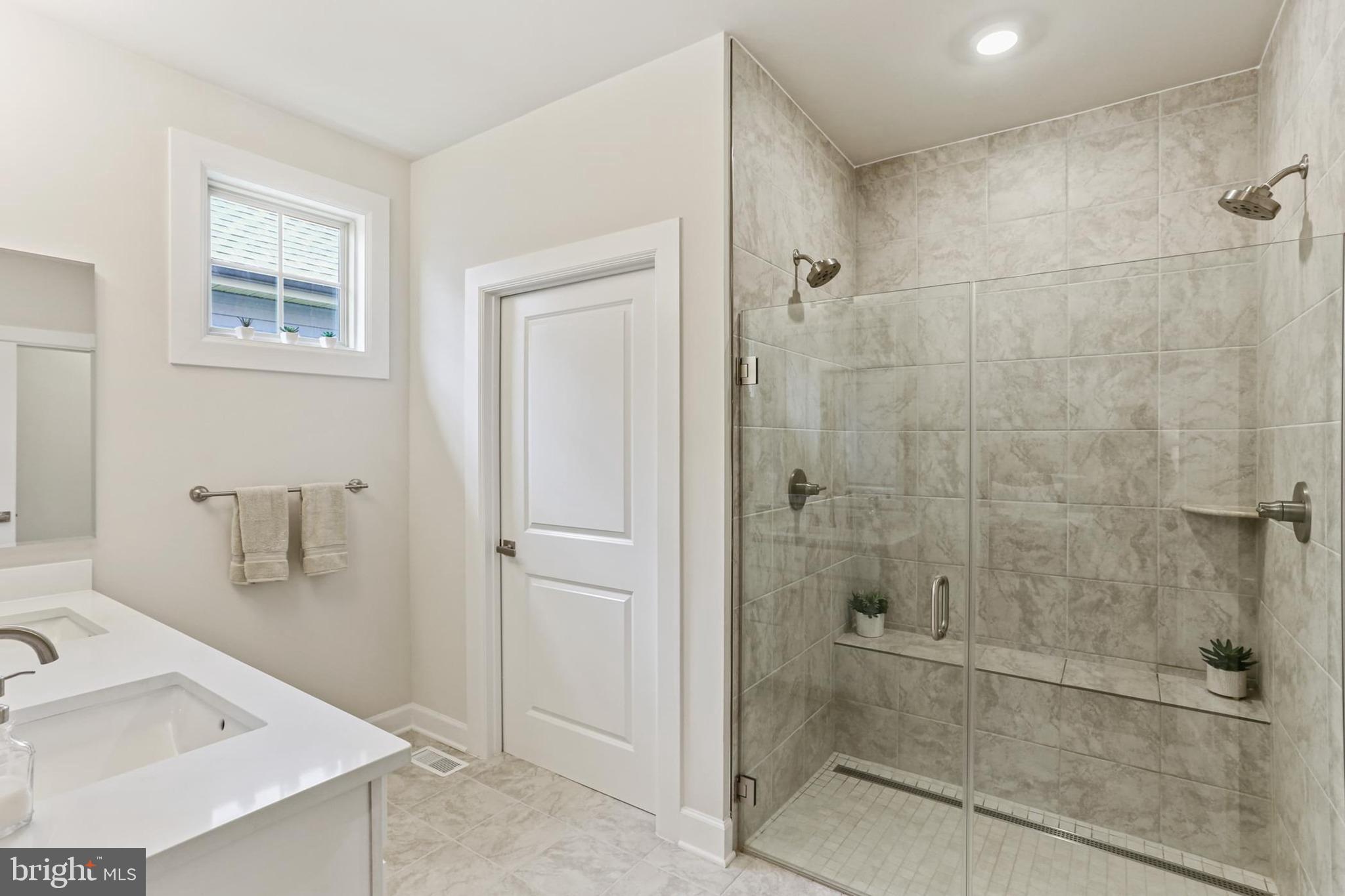 BLOOMFIELDS - Residential