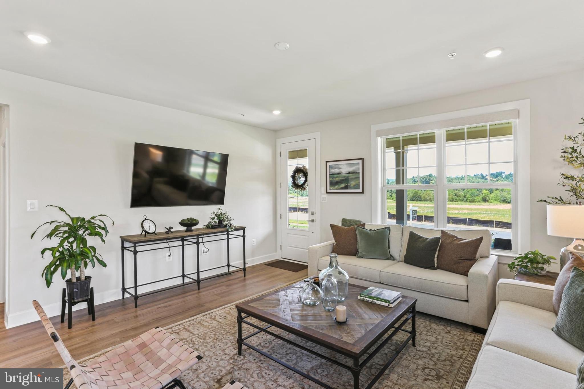 BLOOMFIELDS - Residential