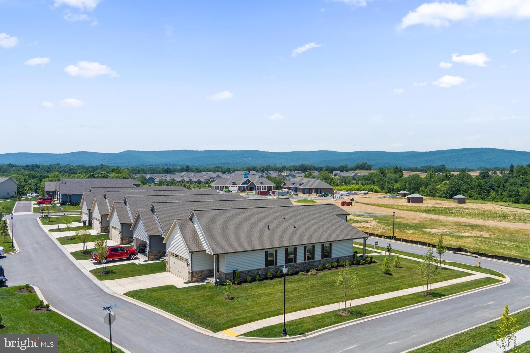 BLOOMFIELDS - Residential