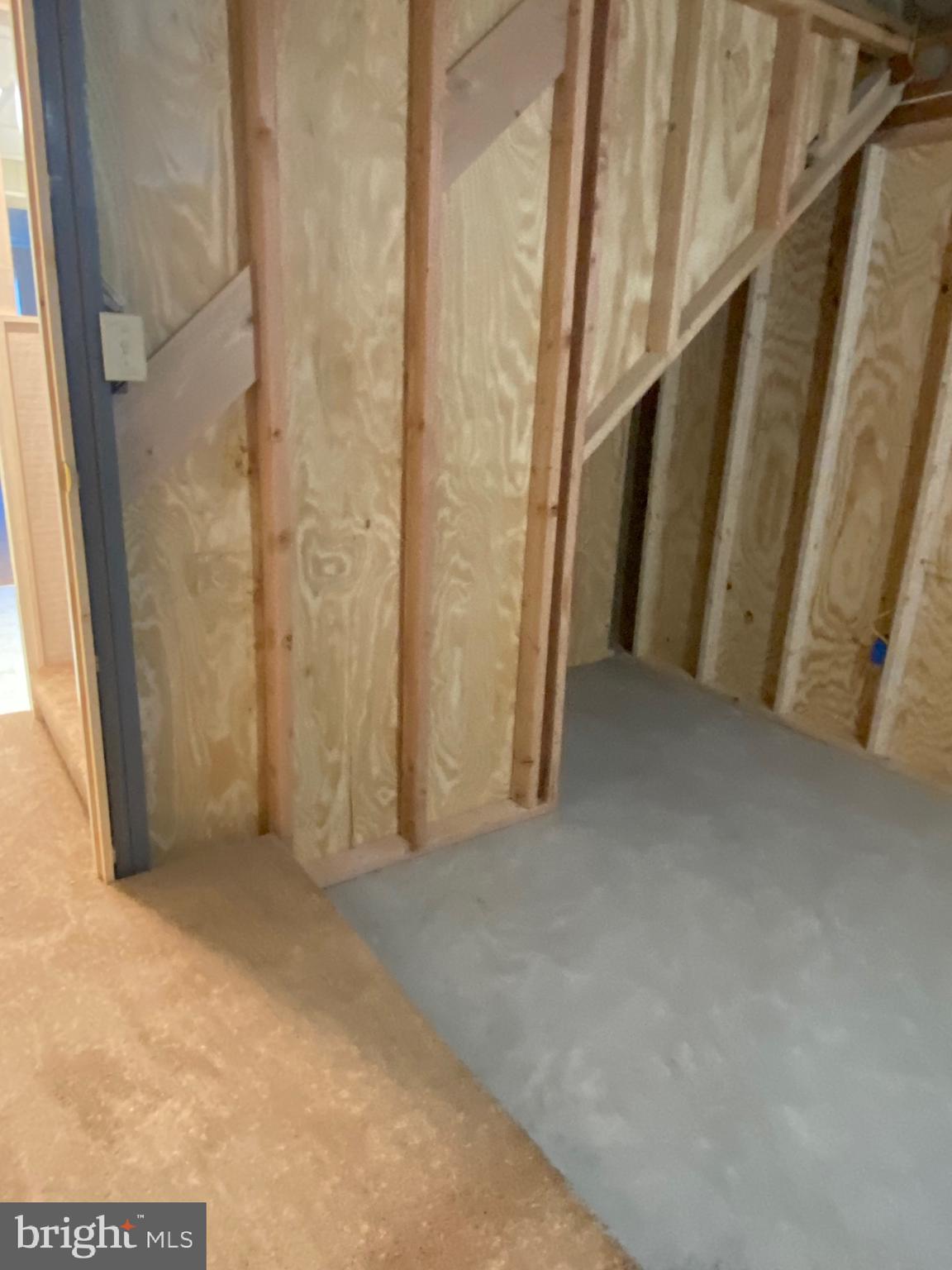 NORTH MIDDLETON TWP - Residential