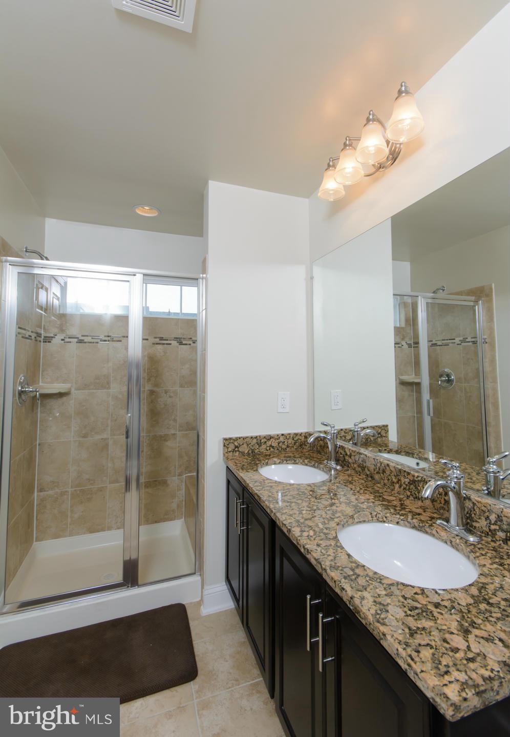 GOOSE CREEK VILLAGE NORTH - Residential Lease