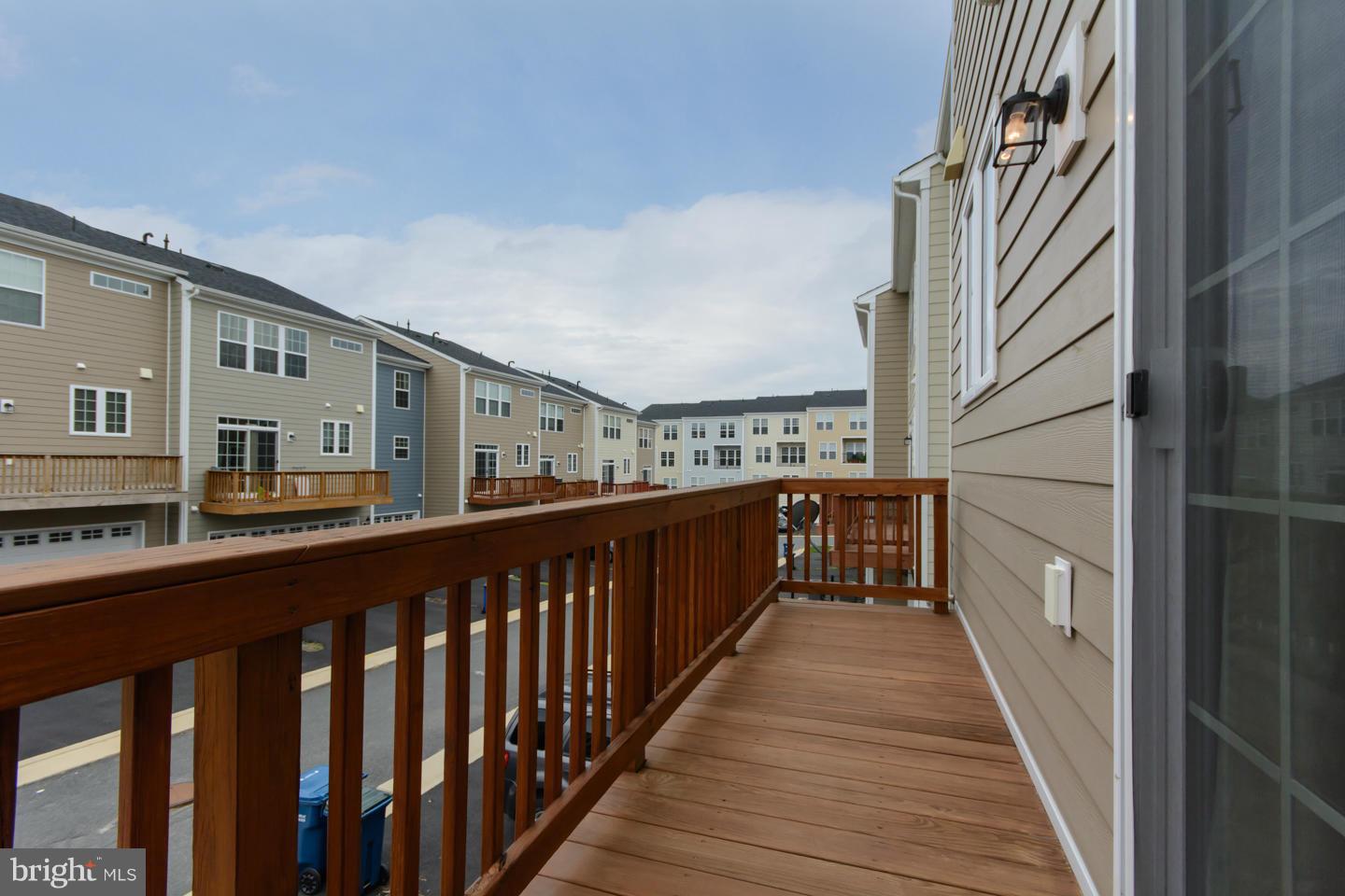 GOOSE CREEK VILLAGE NORTH - Residential Lease