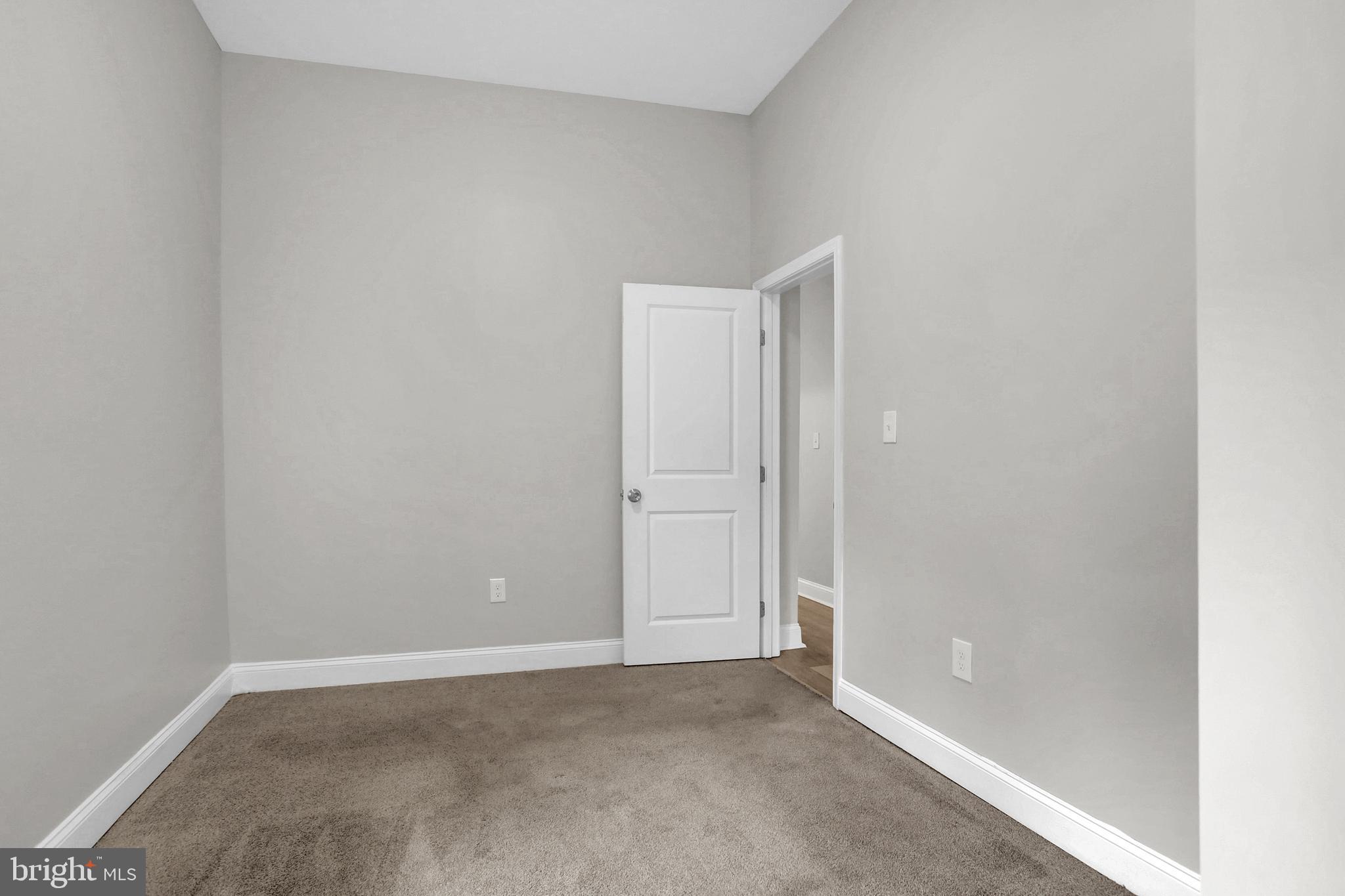 MIDTOWN EDMONDSON - Residential Lease