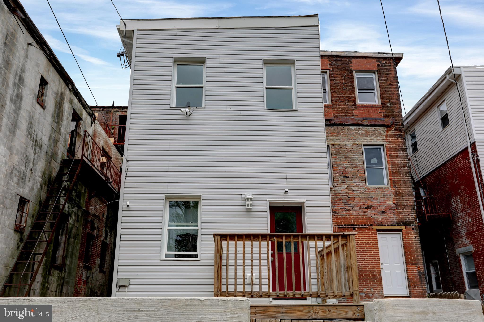 MIDTOWN EDMONDSON - Residential Lease