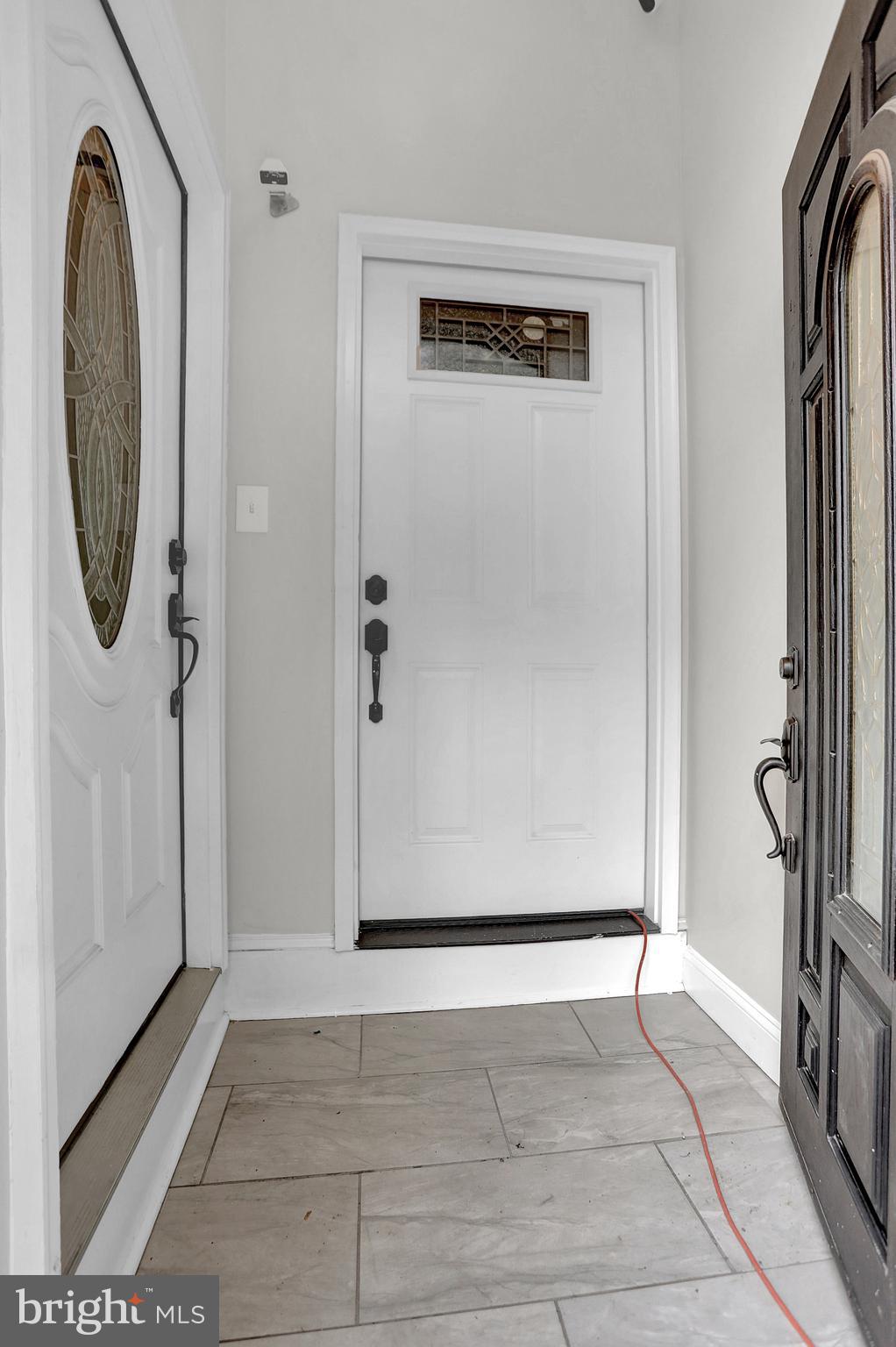 MIDTOWN EDMONDSON - Residential Lease