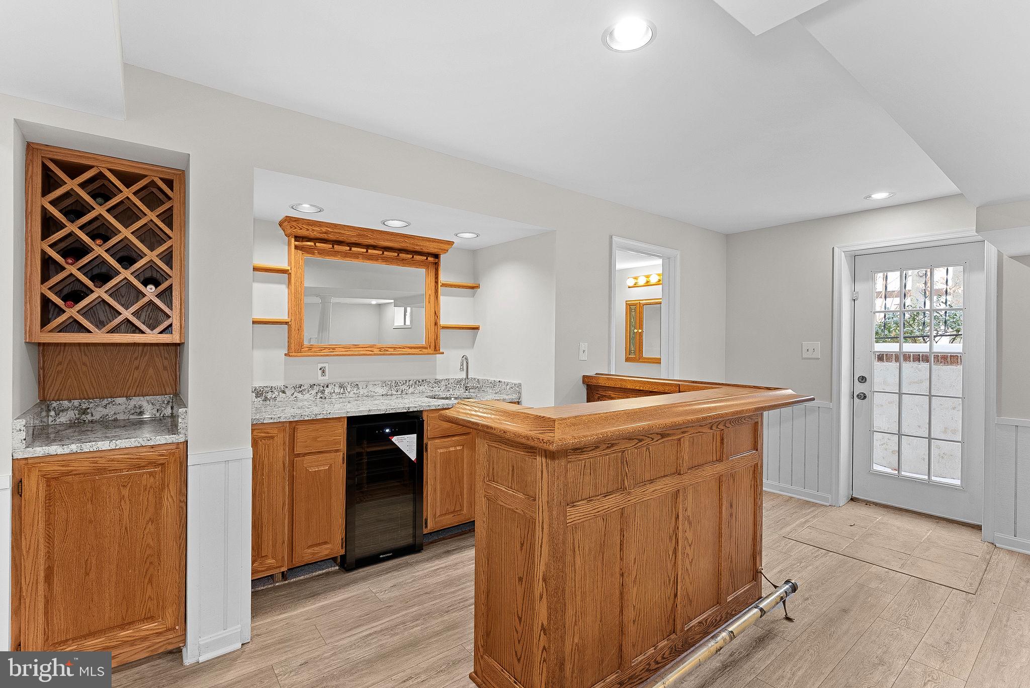 COUNTRYSIDE - Residential