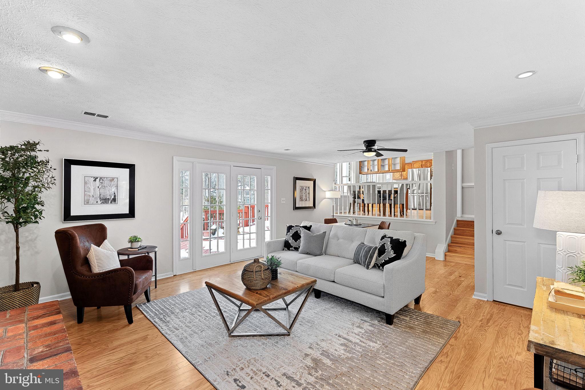 COUNTRYSIDE - Residential