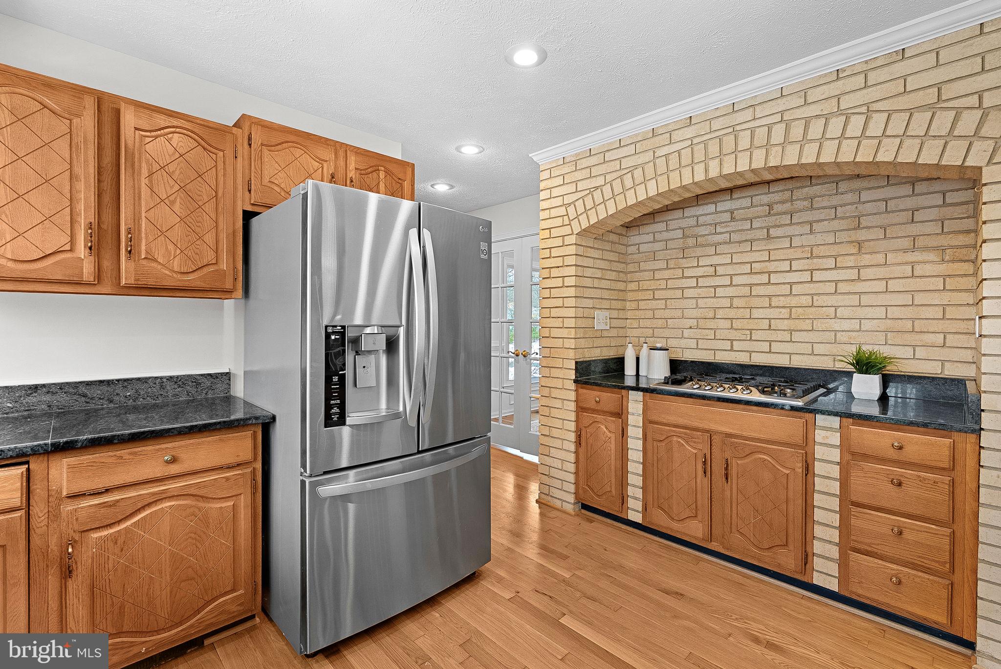 COUNTRYSIDE - Residential