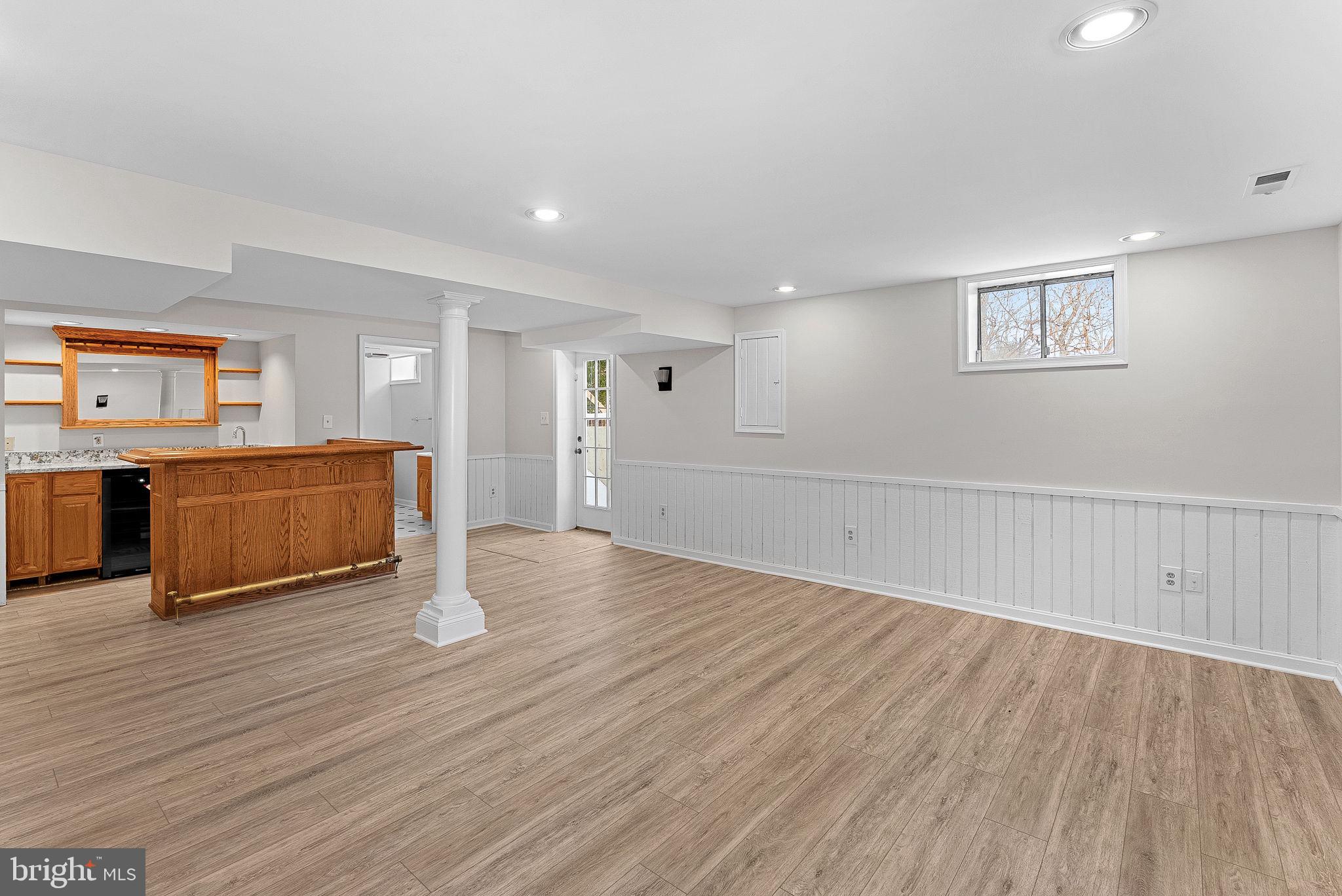 COUNTRYSIDE - Residential