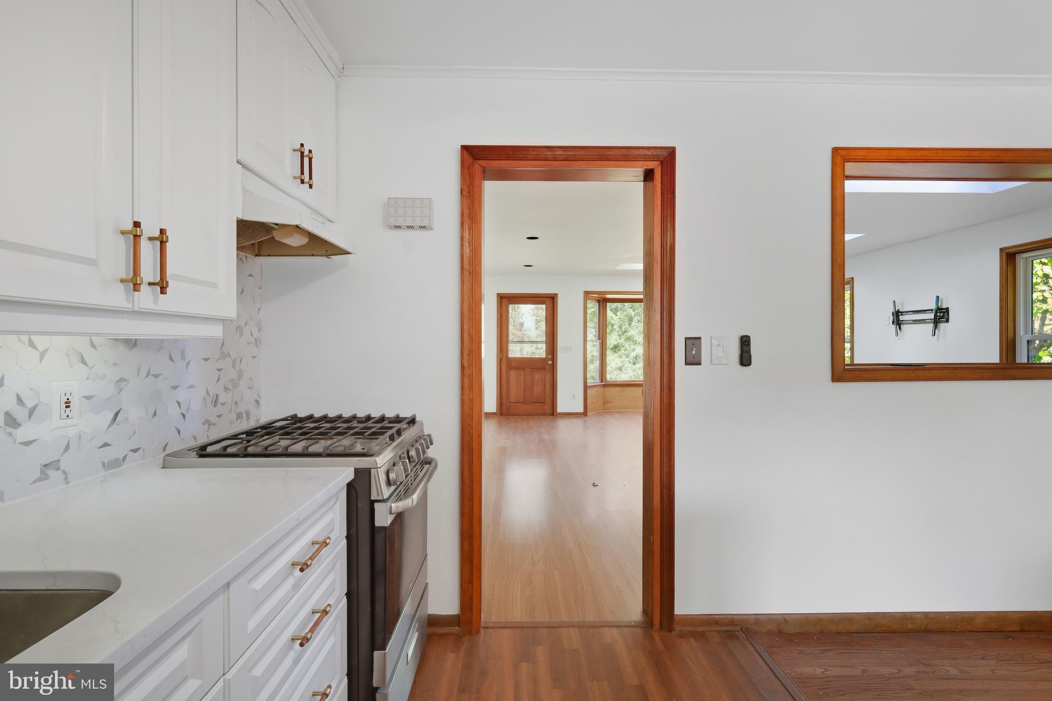 ROCK CREEK PALISADES - Residential Lease